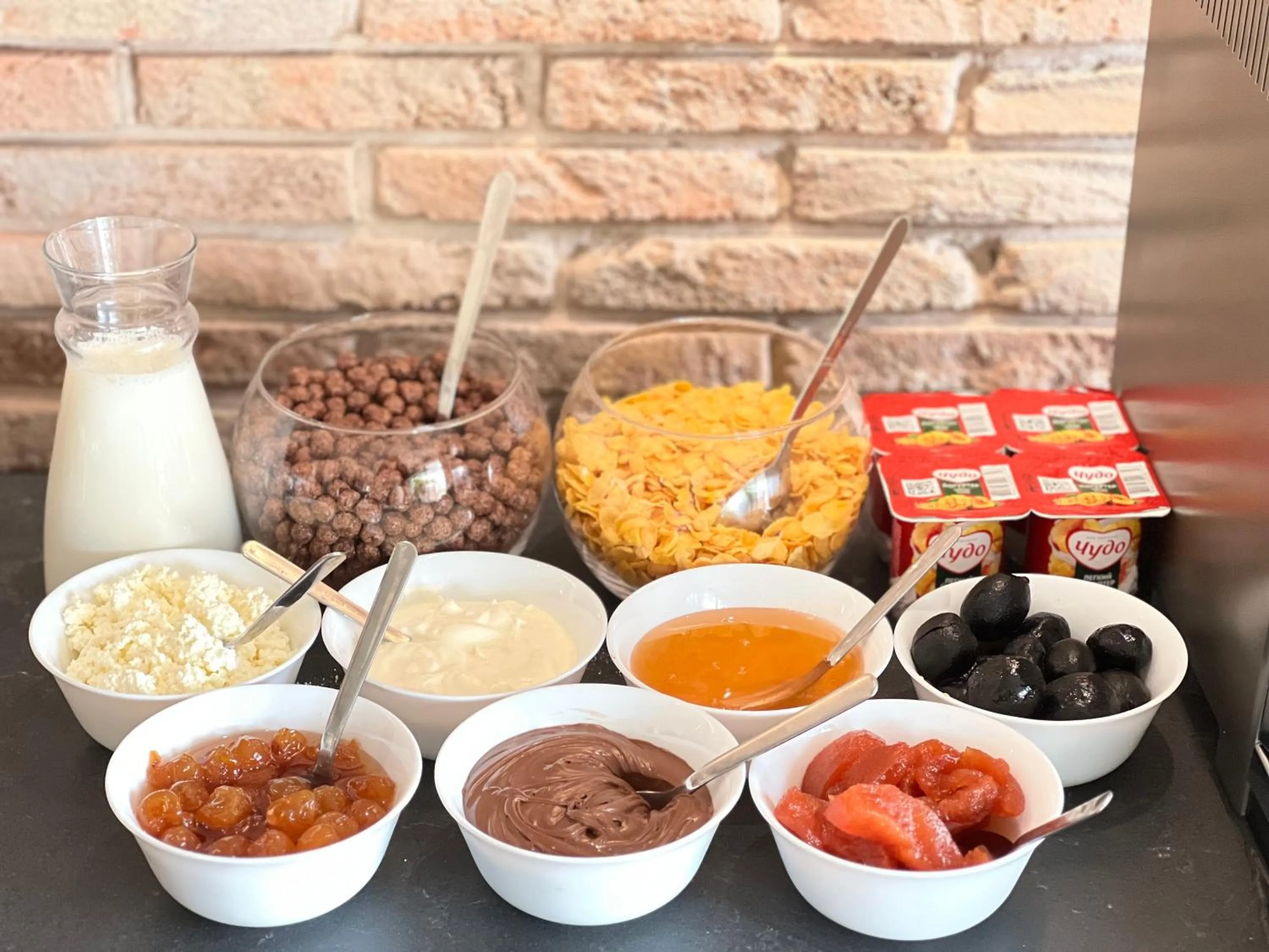 Food and drinks in Hotel Tiflisi Inn