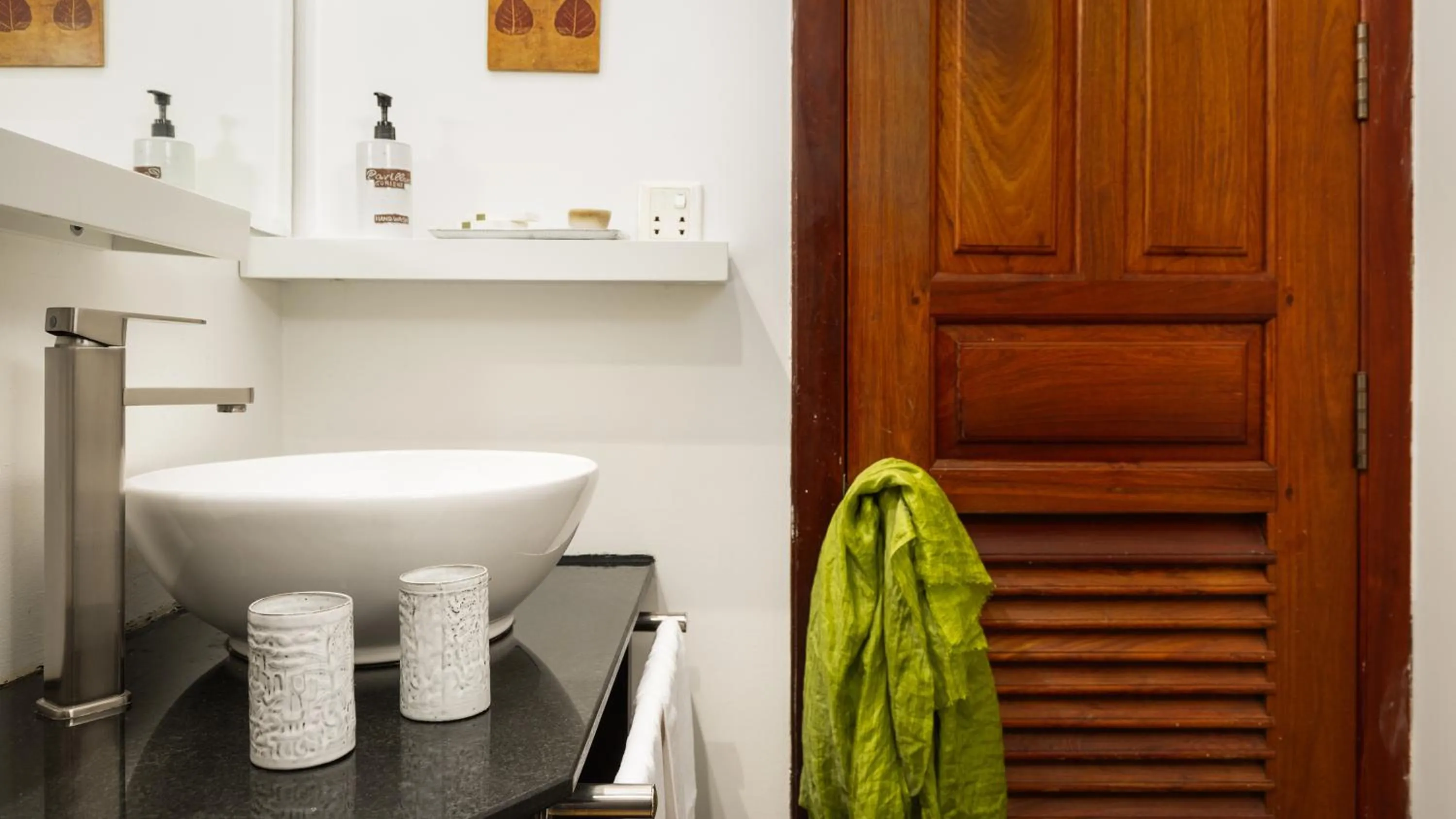 Bathroom in Pavillon d'Orient Boutique Hotel
