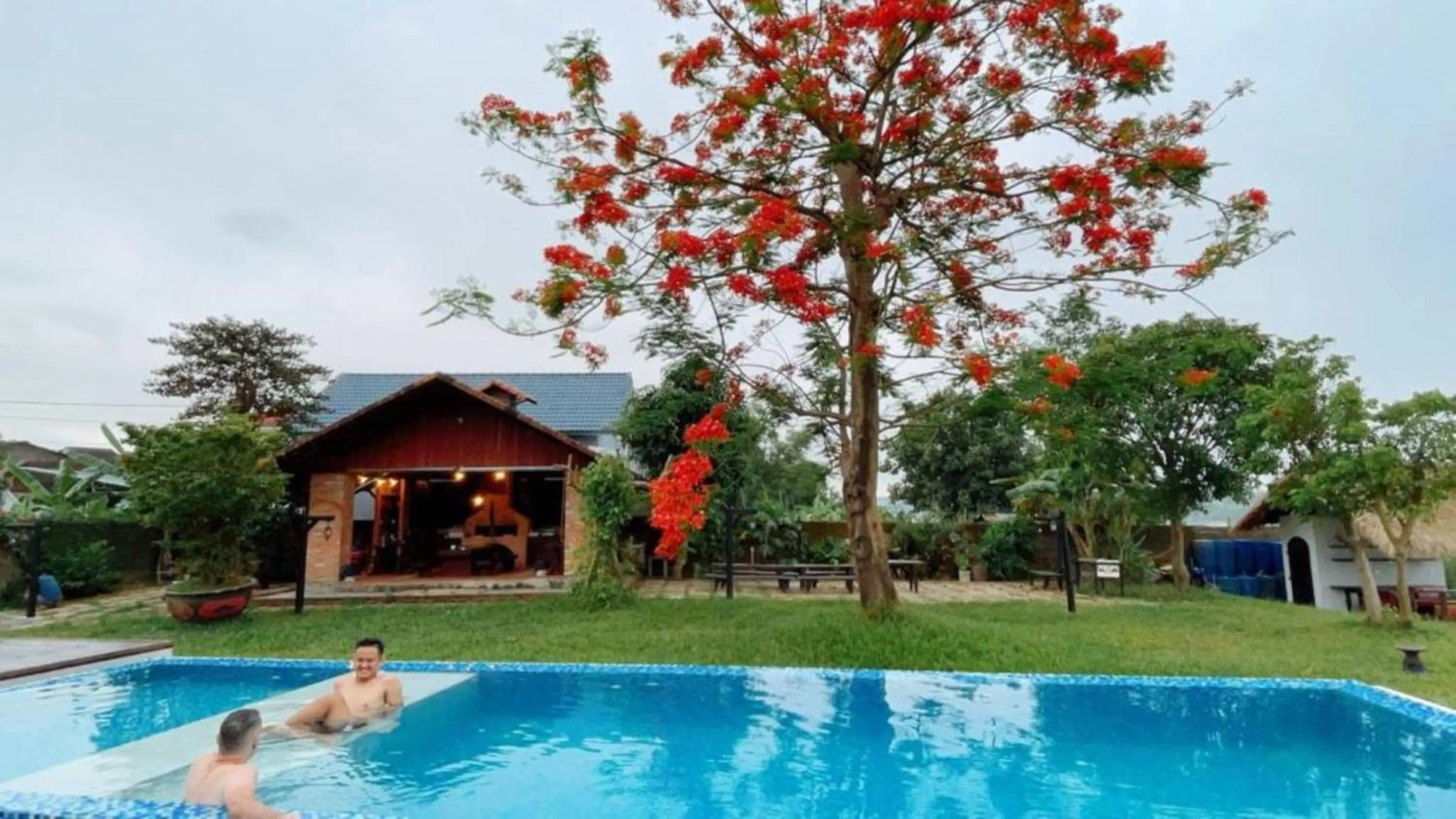 Natural landscape in La Y Riverview