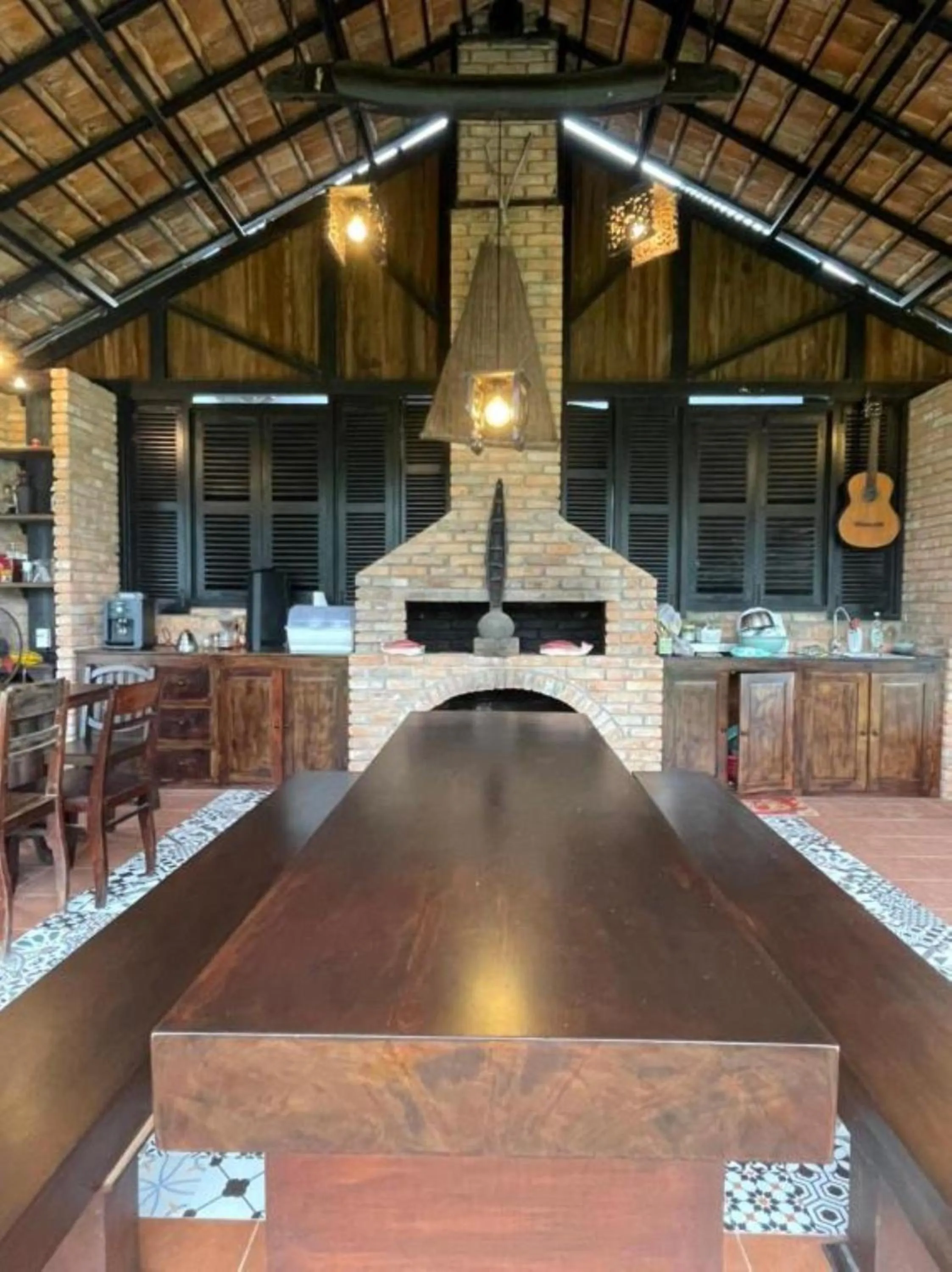 Restaurant/places to eat in La Y Riverview