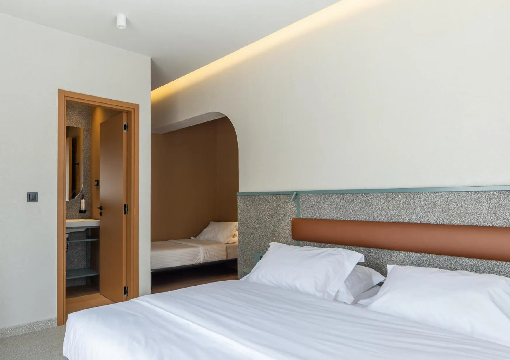 Bedroom, Bed in Evripides Hotel