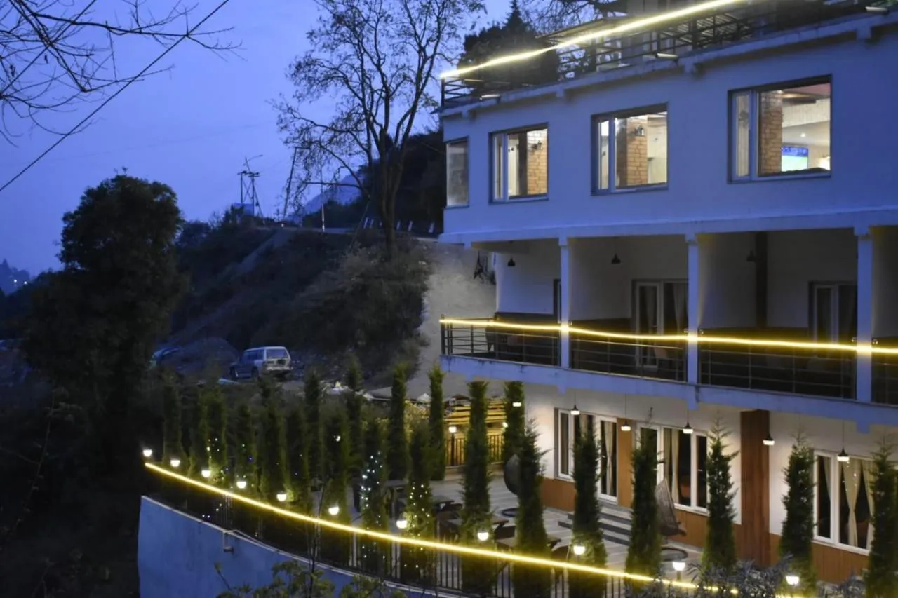 The Aesthetic Hotel & Restaurant