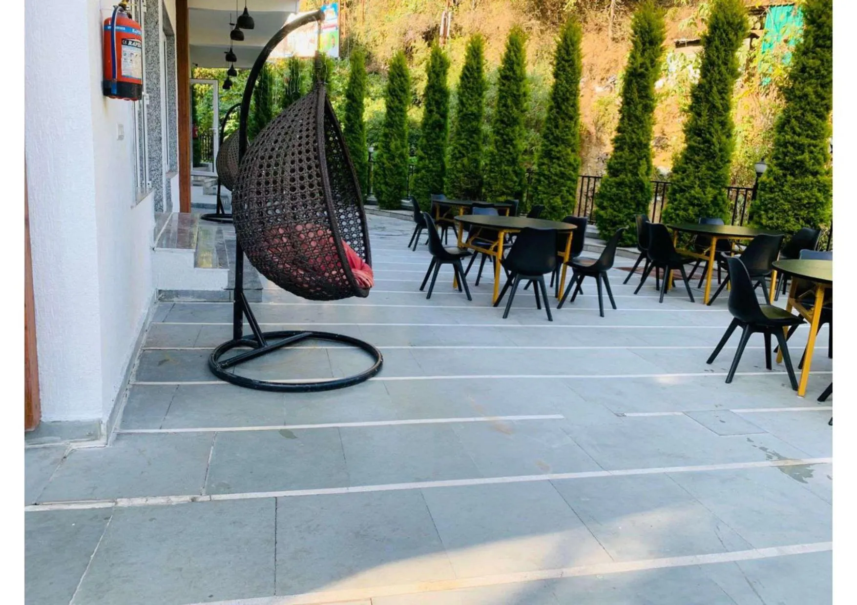 The Aesthetic Hotel & Restaurant