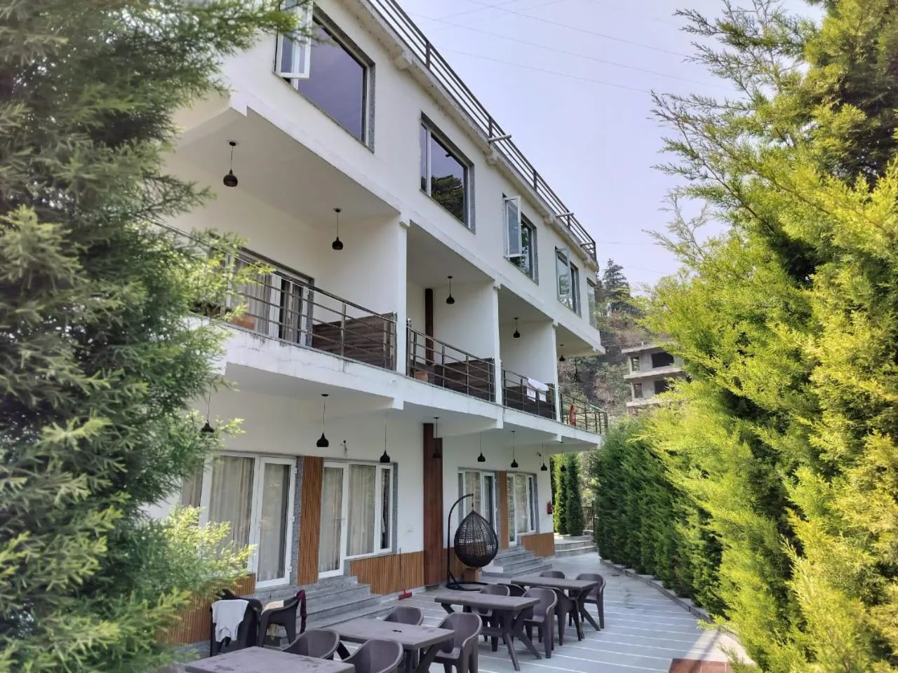 The Aesthetic Hotel & Restaurant