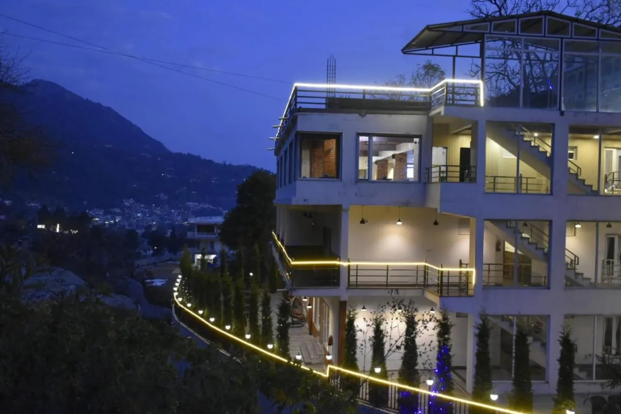 The Aesthetic Hotel & Restaurant