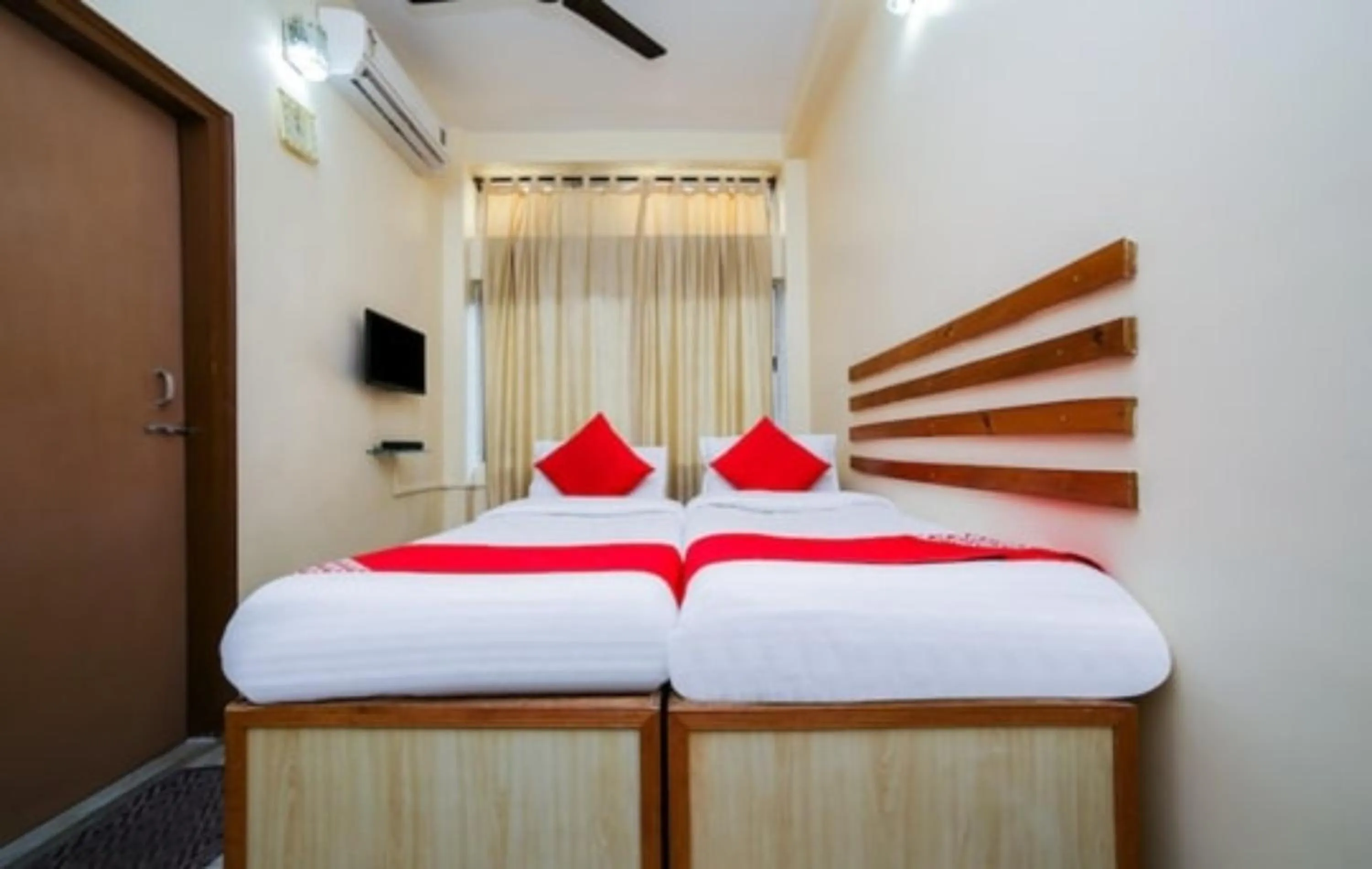 Bedroom, Bed in Uttam Guest House