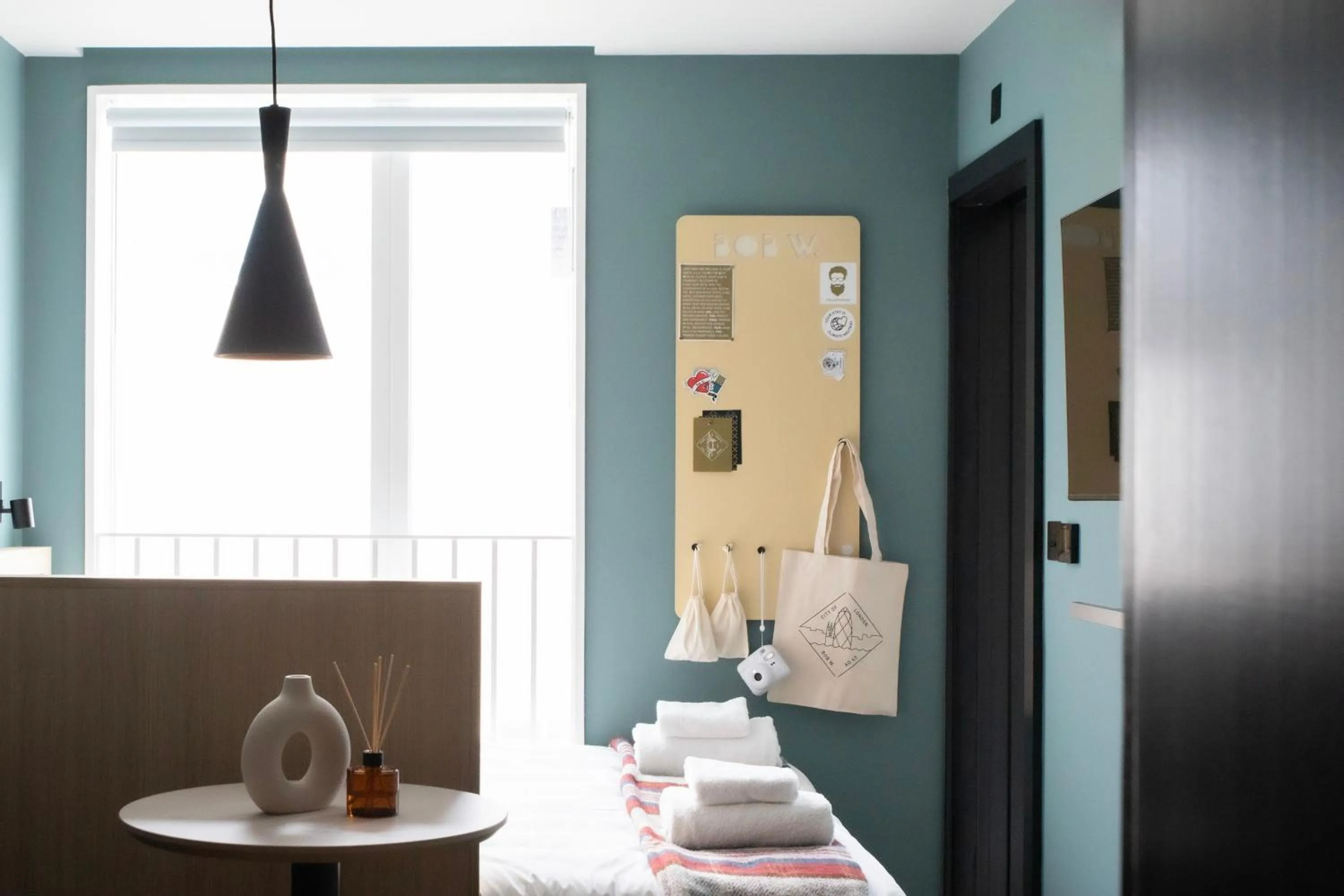 Photo of the whole room in Bob W London Tower Hill - Studios