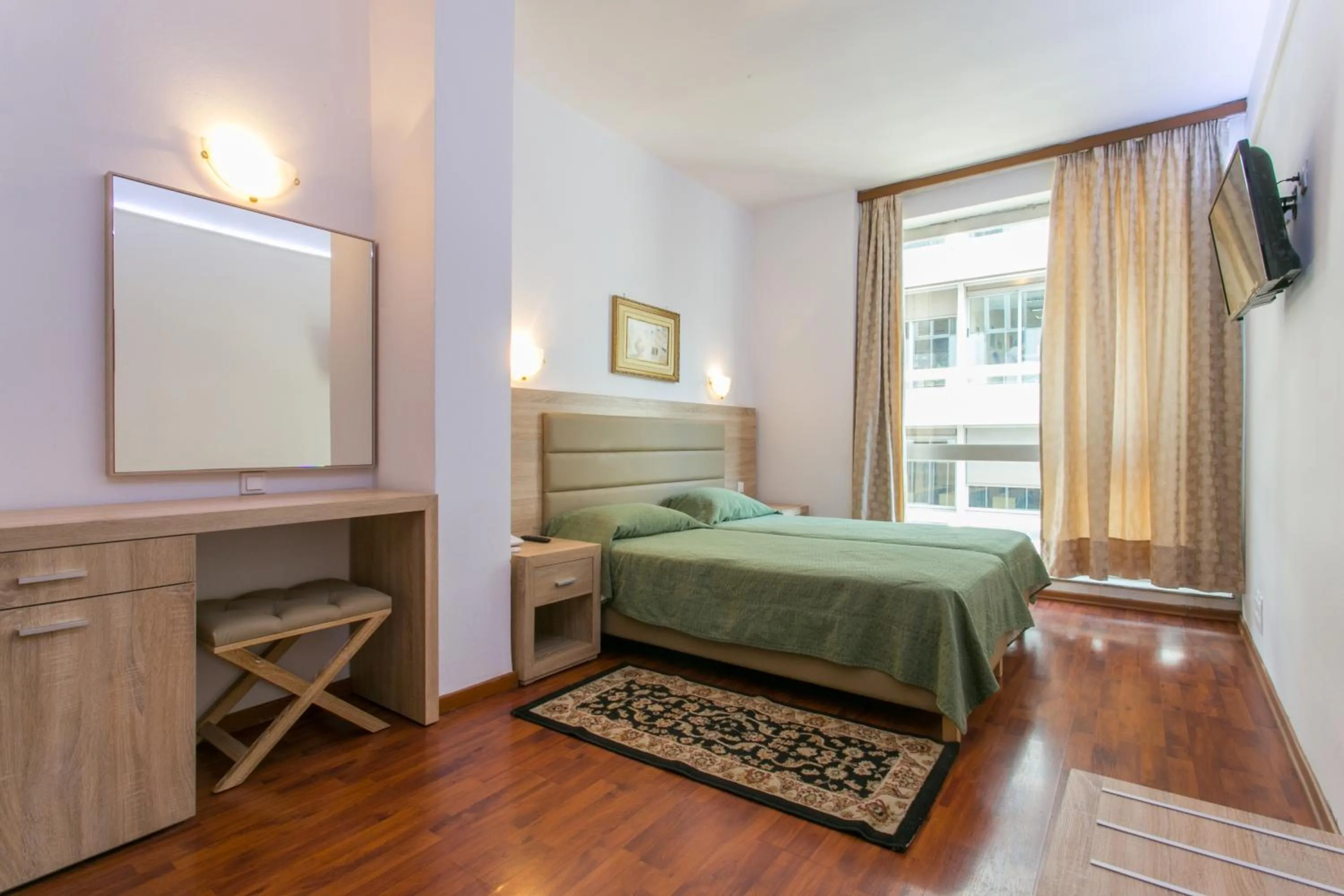 Photo of the whole room, Bed in Arethusa Hotel Athens