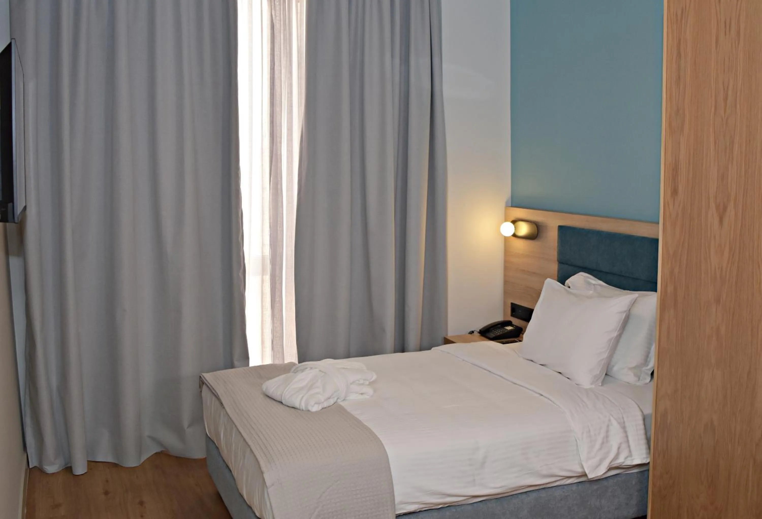 Bed in Arethusa Hotel Athens