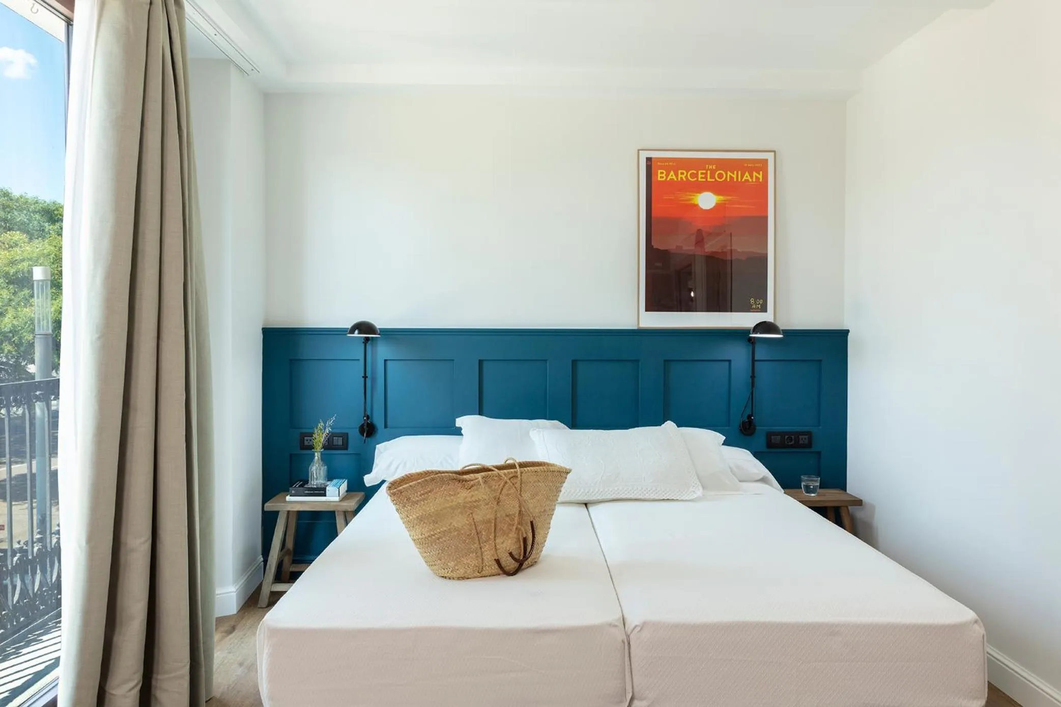 Balcony/Terrace, Bed in Som Nit Port Vell