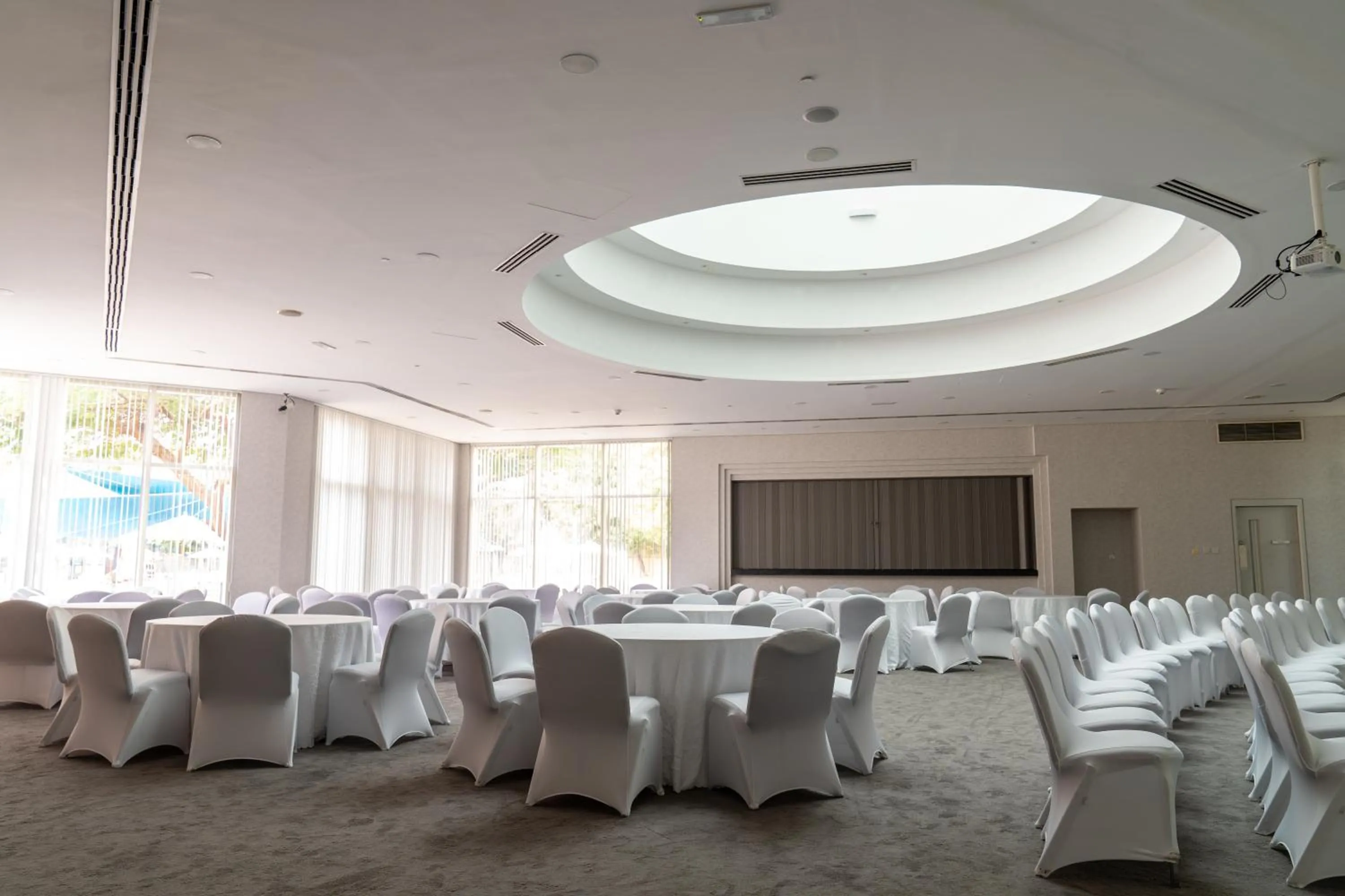 Banquet/Function facilities in eStay Hotel