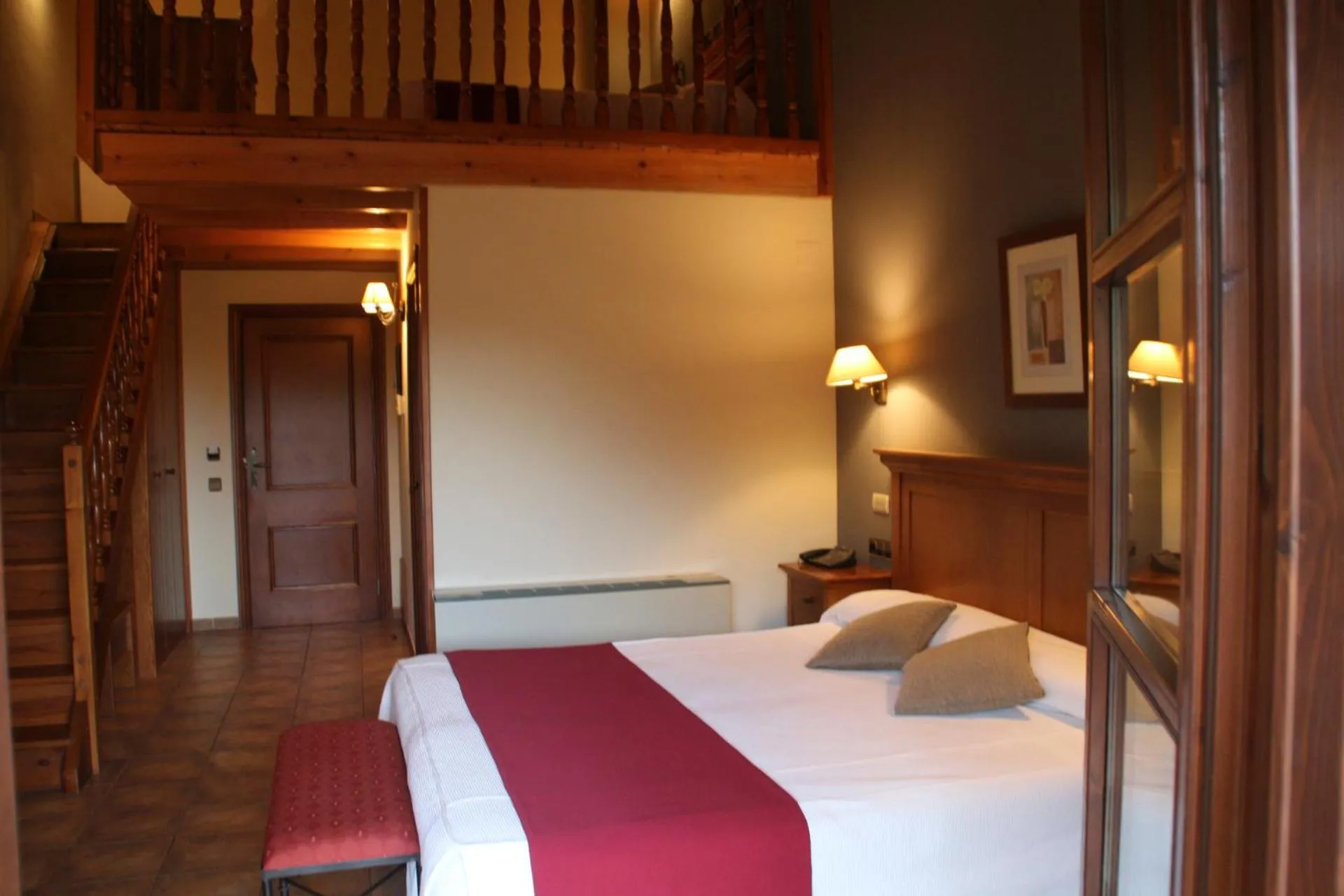 Bed in Hotel & SPA Peña Montañesa