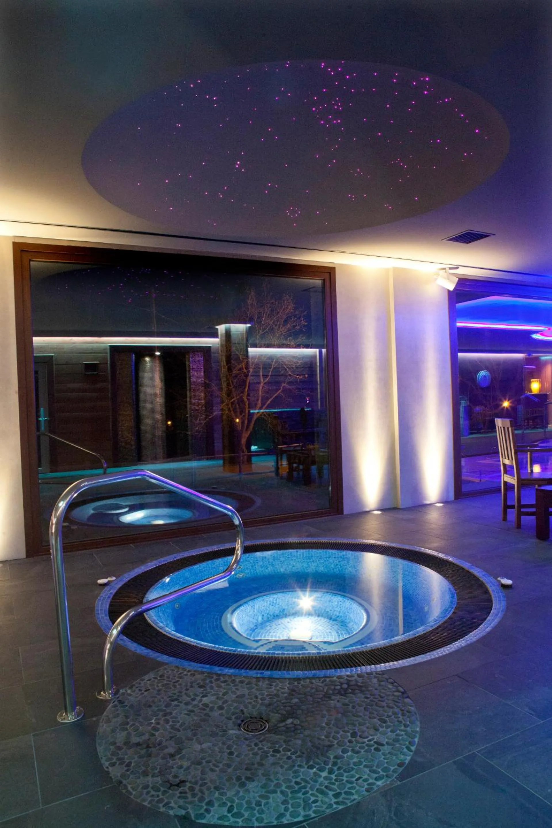 Staff in Hotel & SPA Peña Montañesa