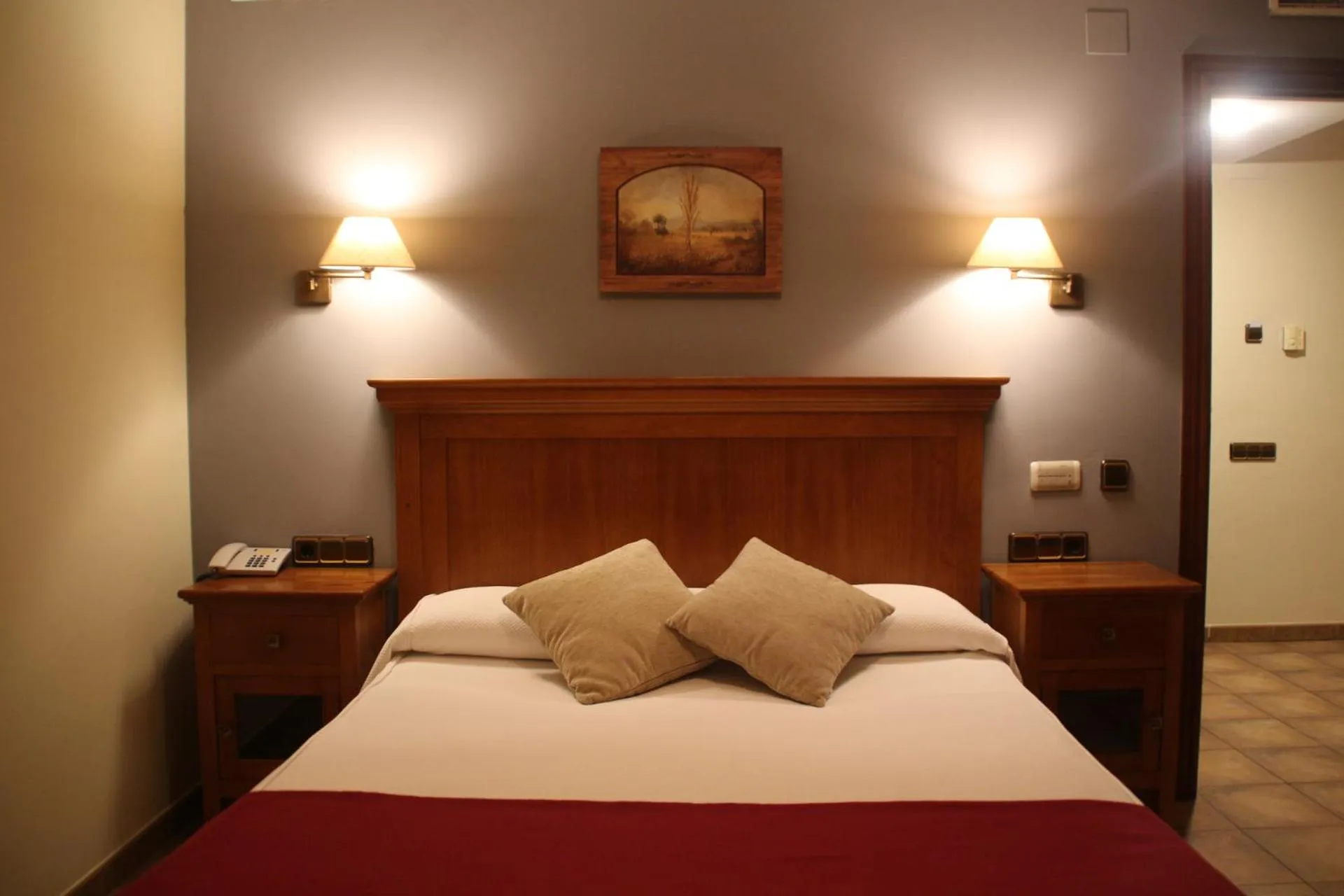 Bed in Hotel & SPA Peña Montañesa