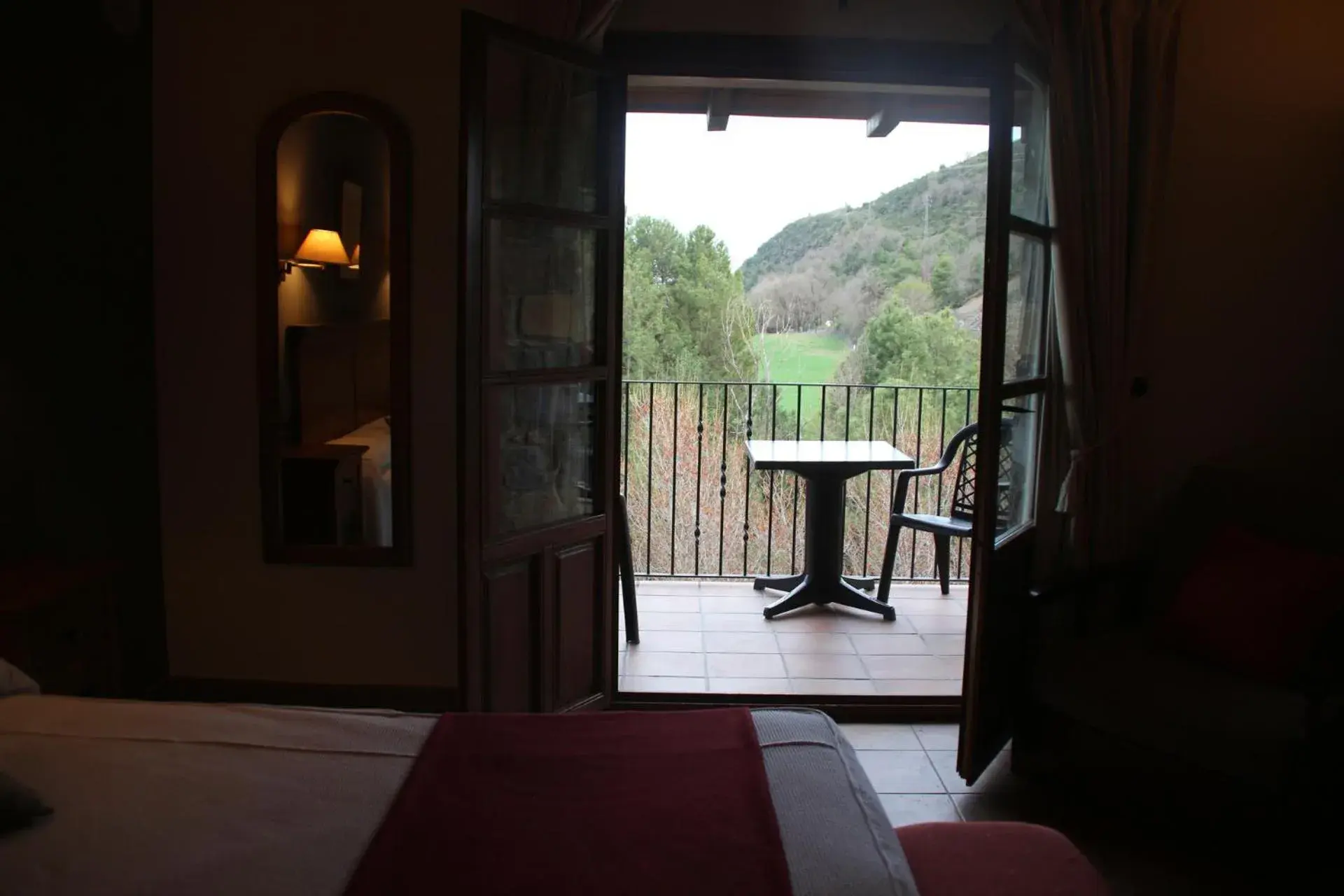 Family Suite in Hotel & SPA Peña Montañesa Family Suite in Hotel & SPA Peña Montañesa