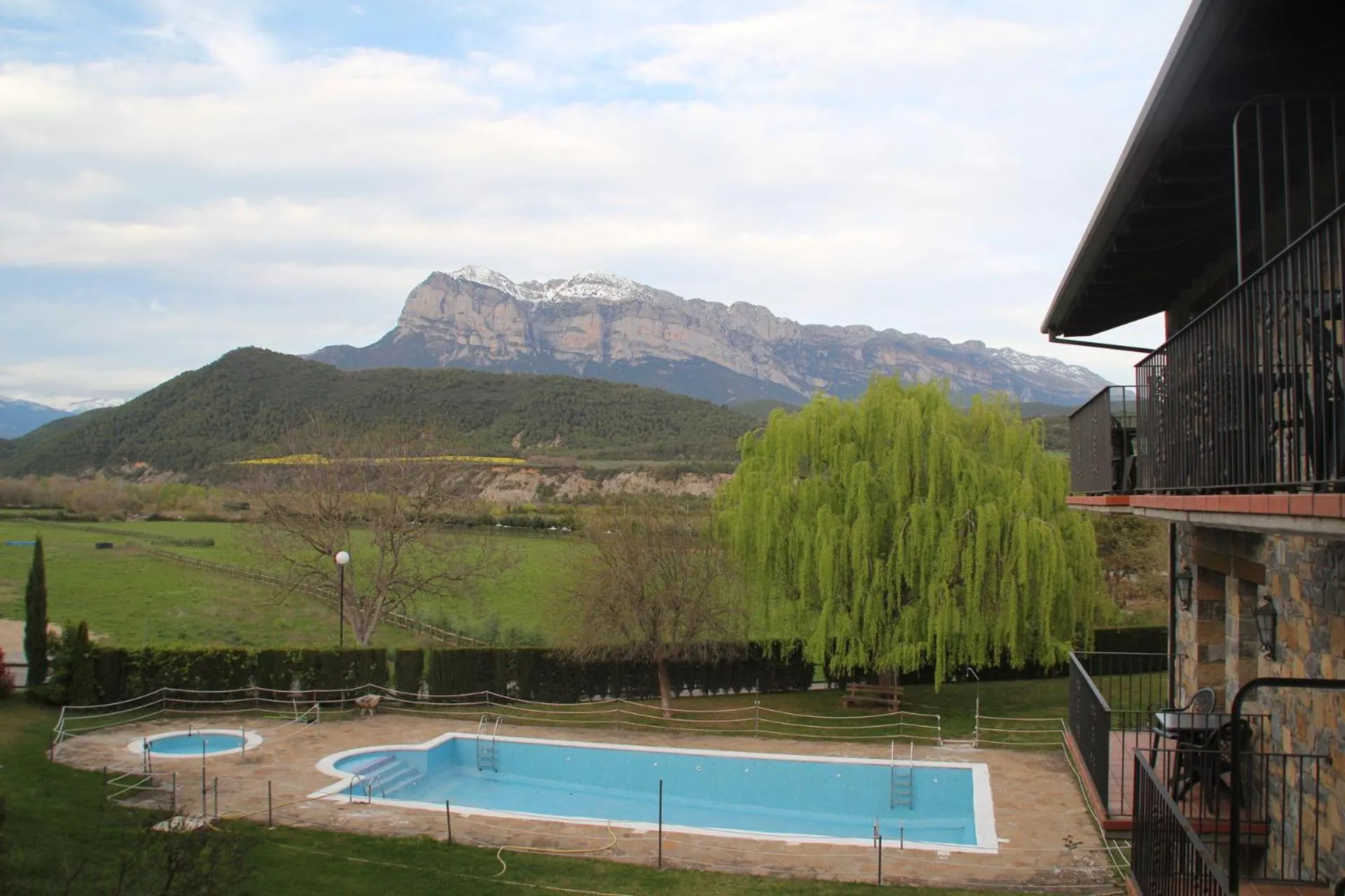 Hotel & SPA Peña Montañesa