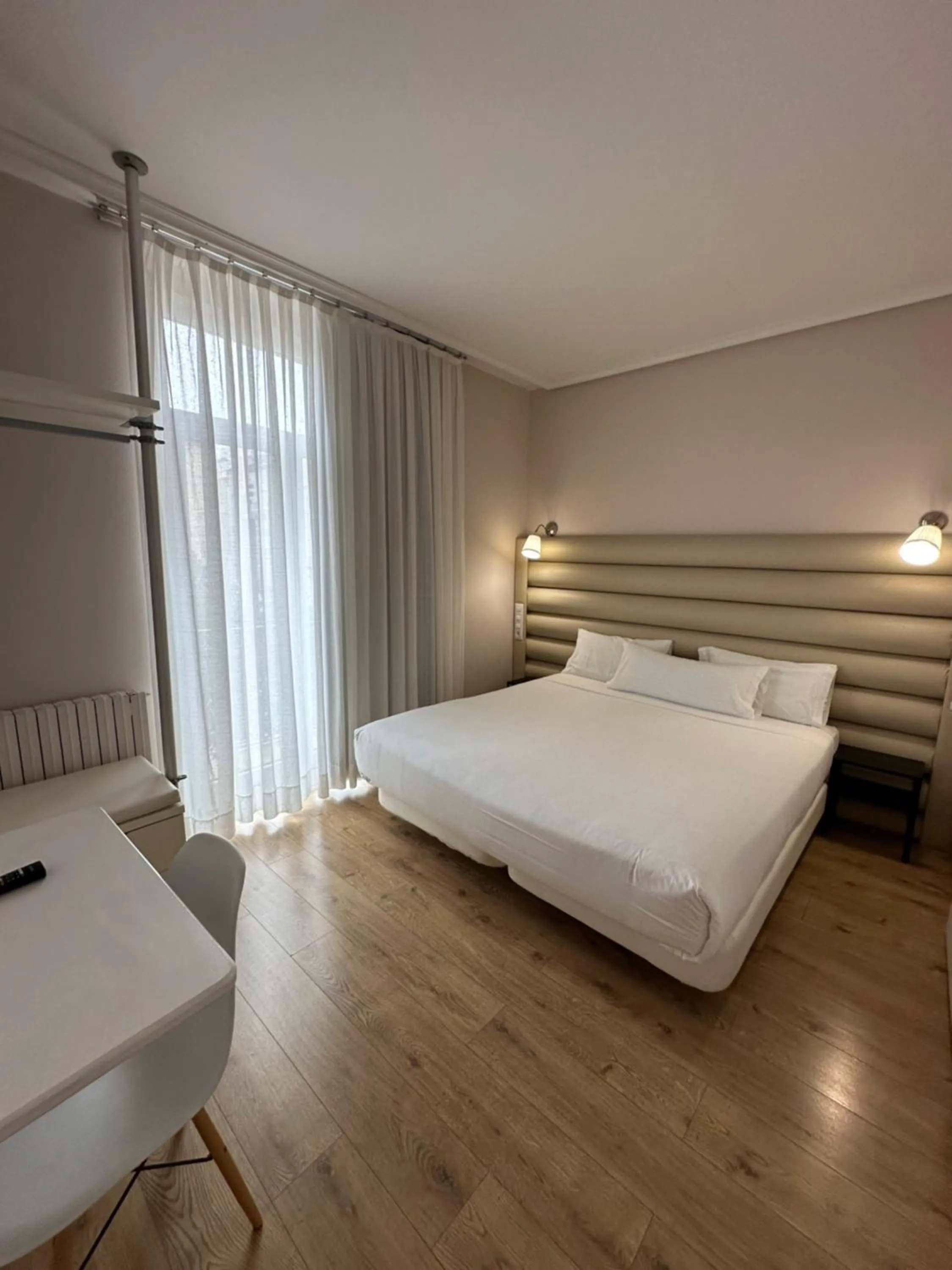 Bed in Hotel Pilar Plaza