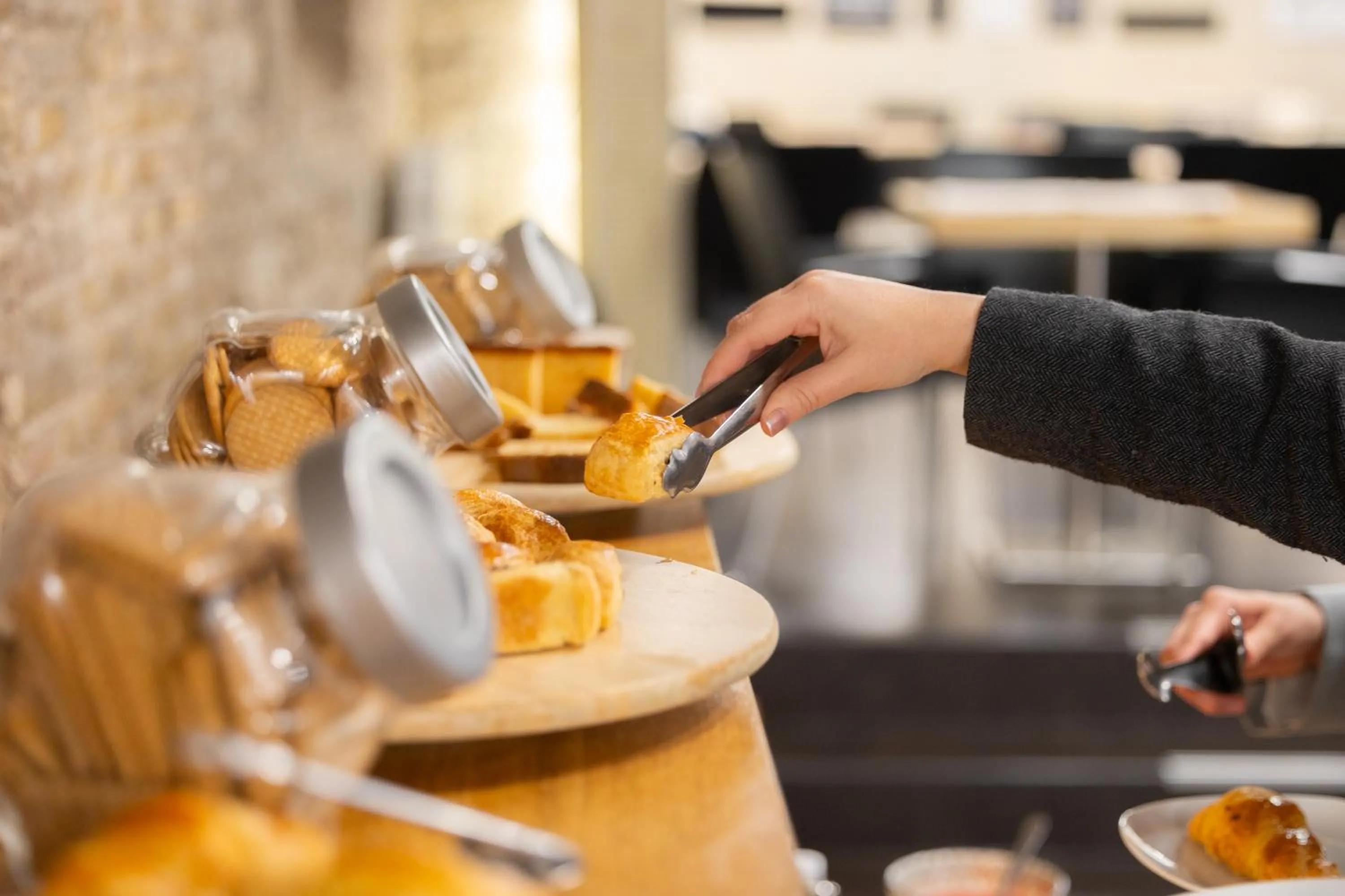 Buffet breakfast in Hotel Pilar Plaza