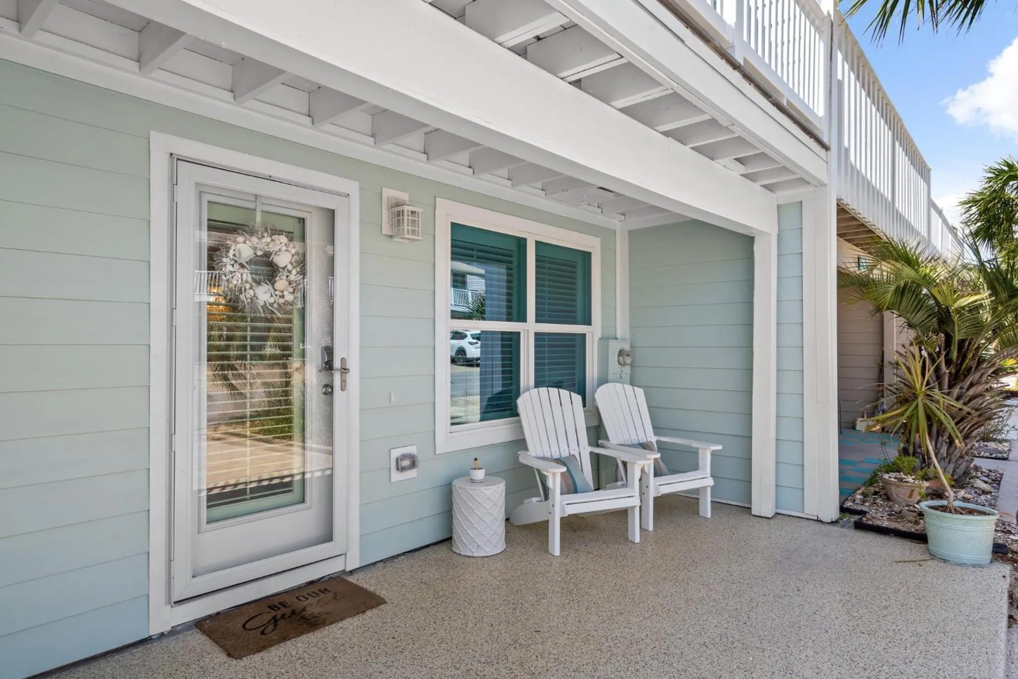 Property building in 140 Feet To White Sandy Beaches! Newly Renovated! Pool! Grill!