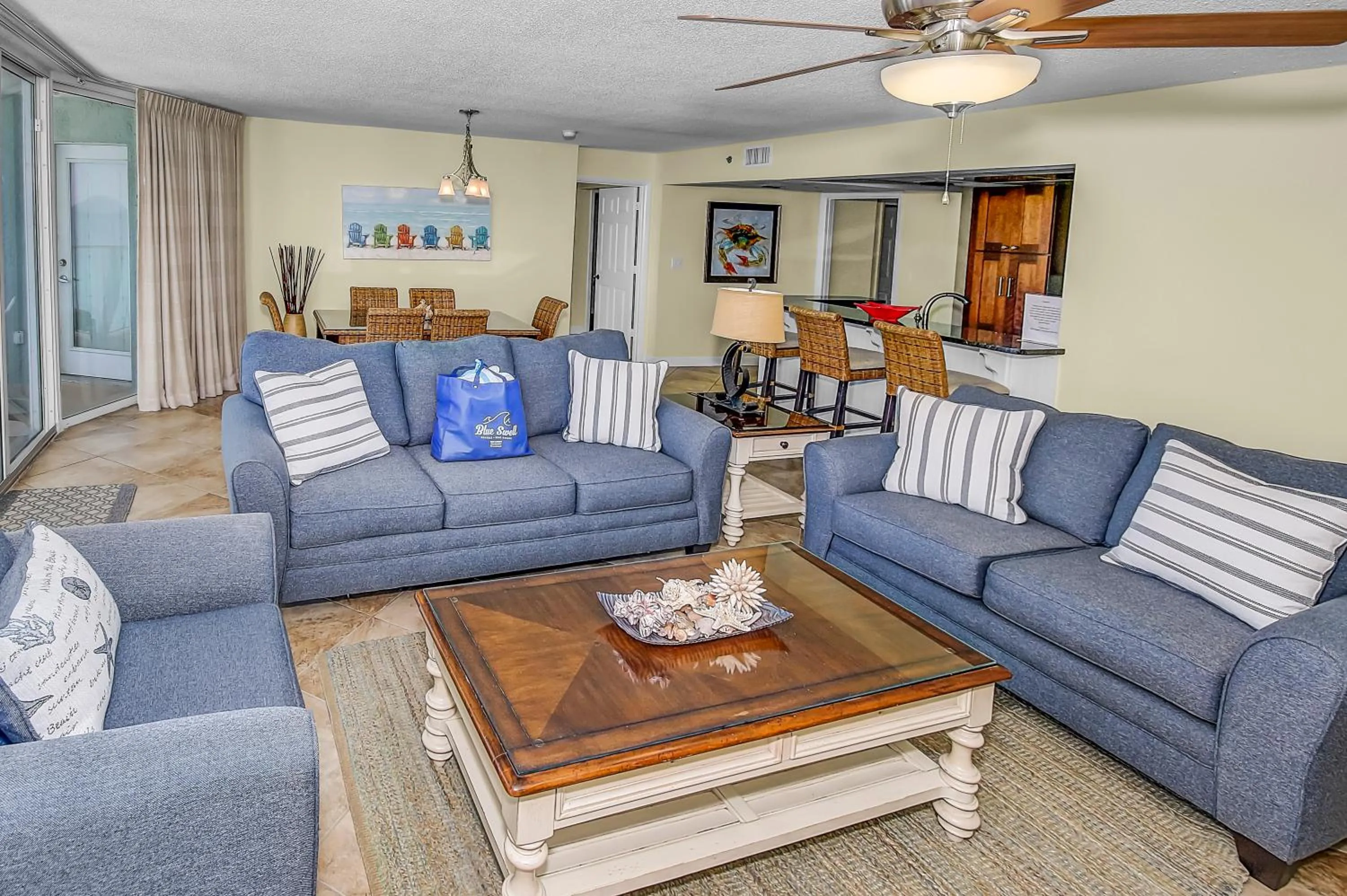 Photo of the whole room in Beautiful Long Beach Condo unit 1-1206! TWO Gulf Masters!