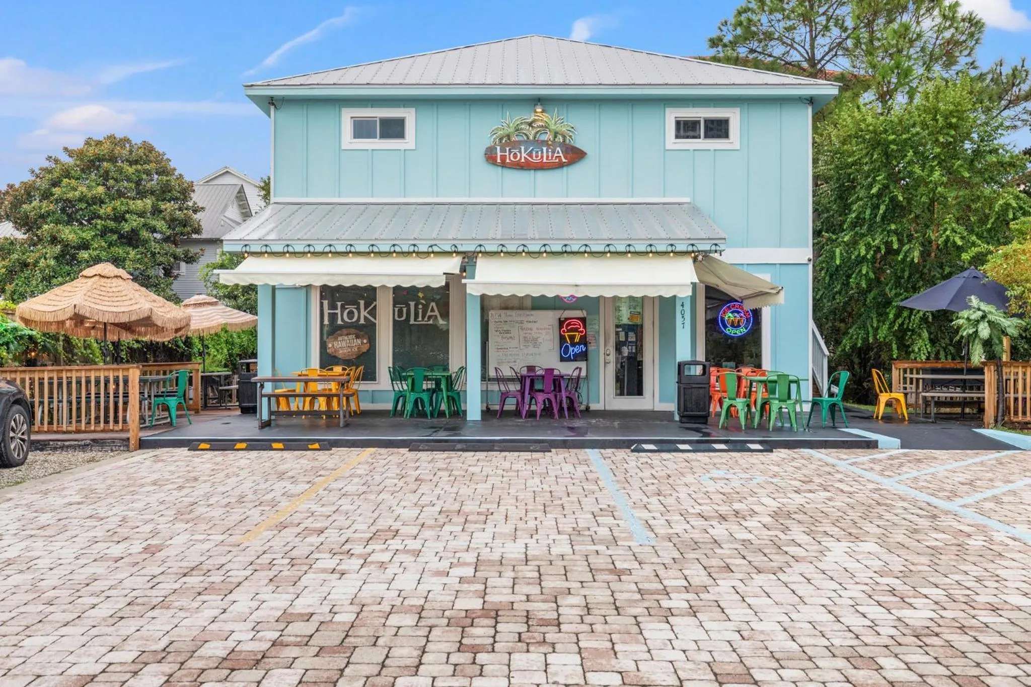 Nearby landmark in 24 York Lane | Edgewater Escape