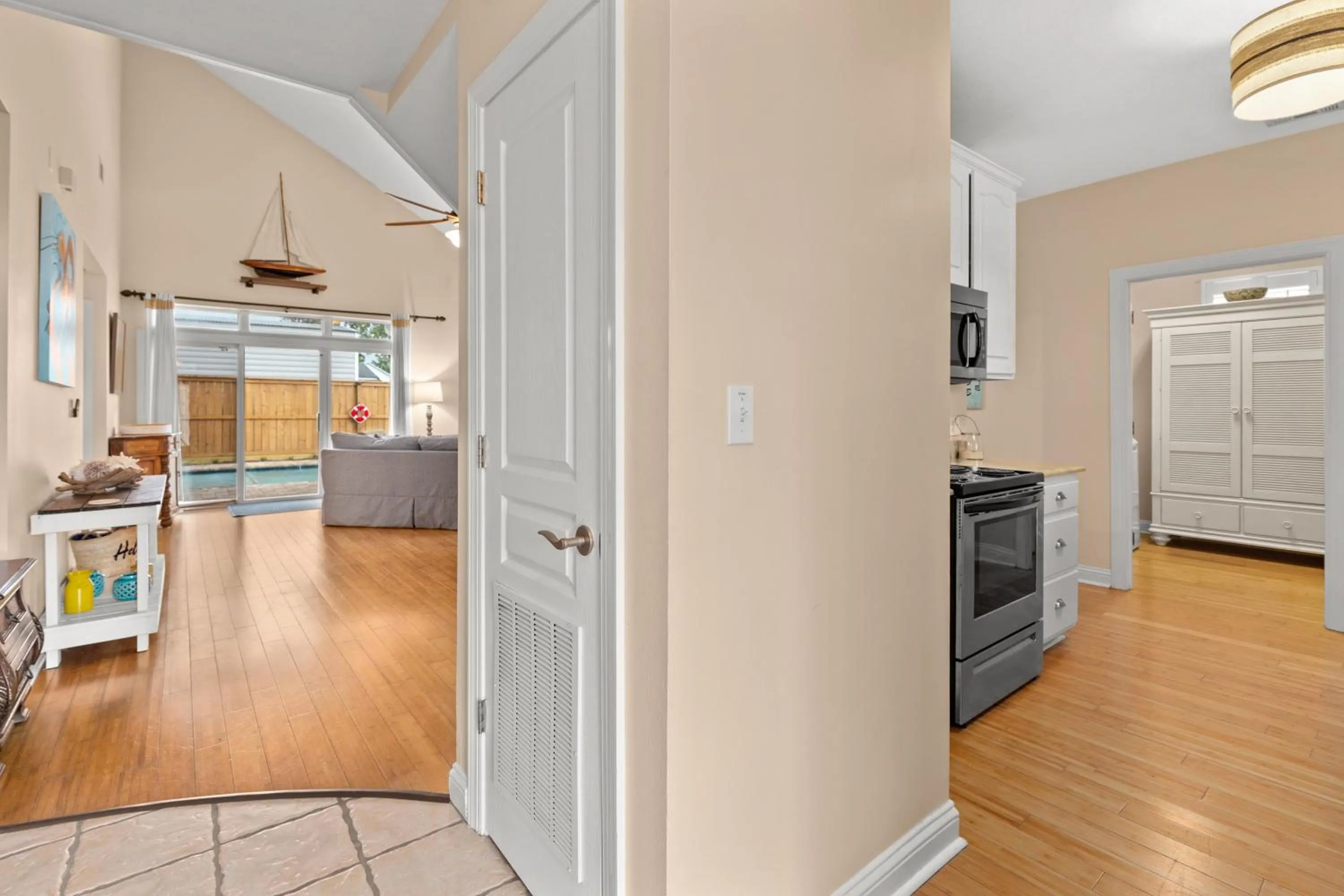 Kitchen or kitchenette in Expertly Decorated Family Home, Steps to Beach w/ a Private Heated Pool & Spa!