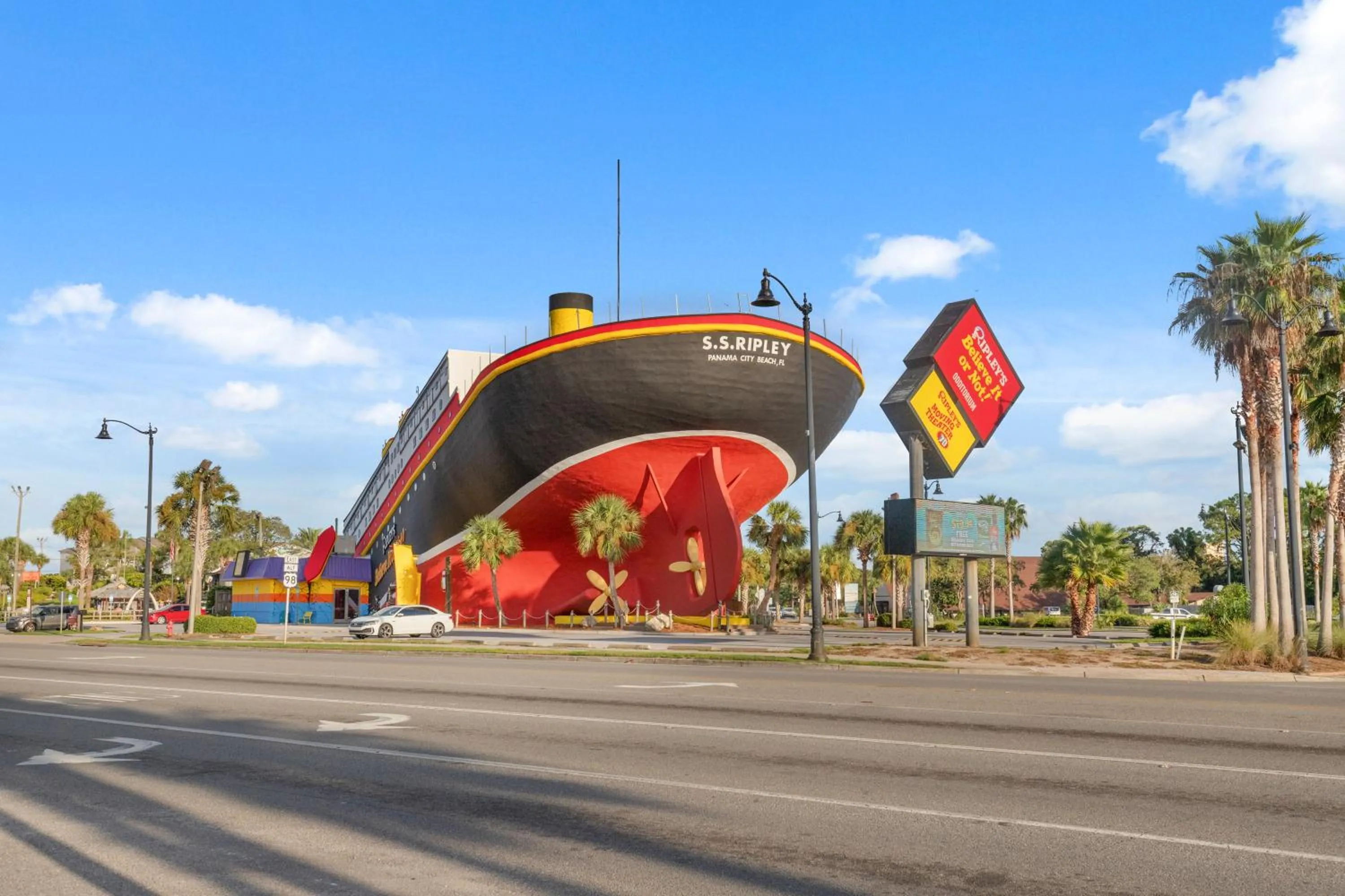 Other in Gulf Front Master Bedroom, 2 Pools & Hot Tubs, Sleeps 8