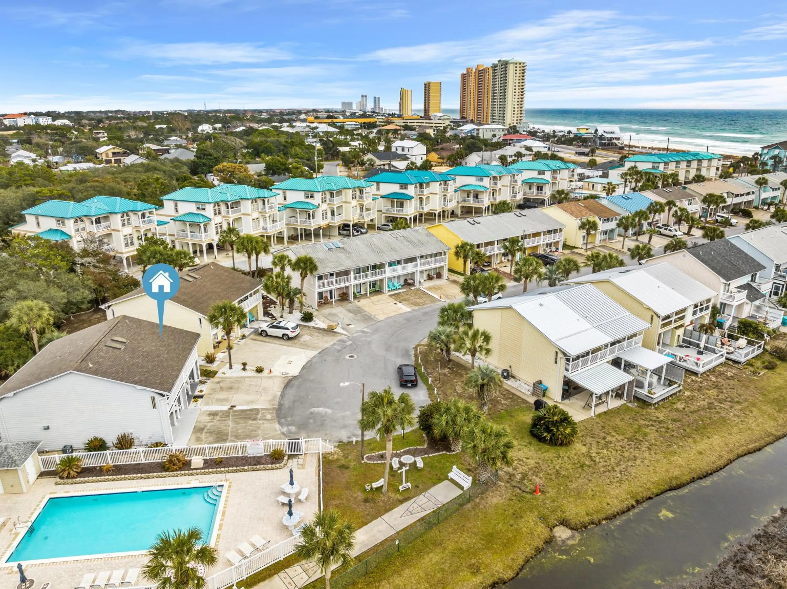 Other in Short Walk to The Beach! Community Pool! Sleeps 6!