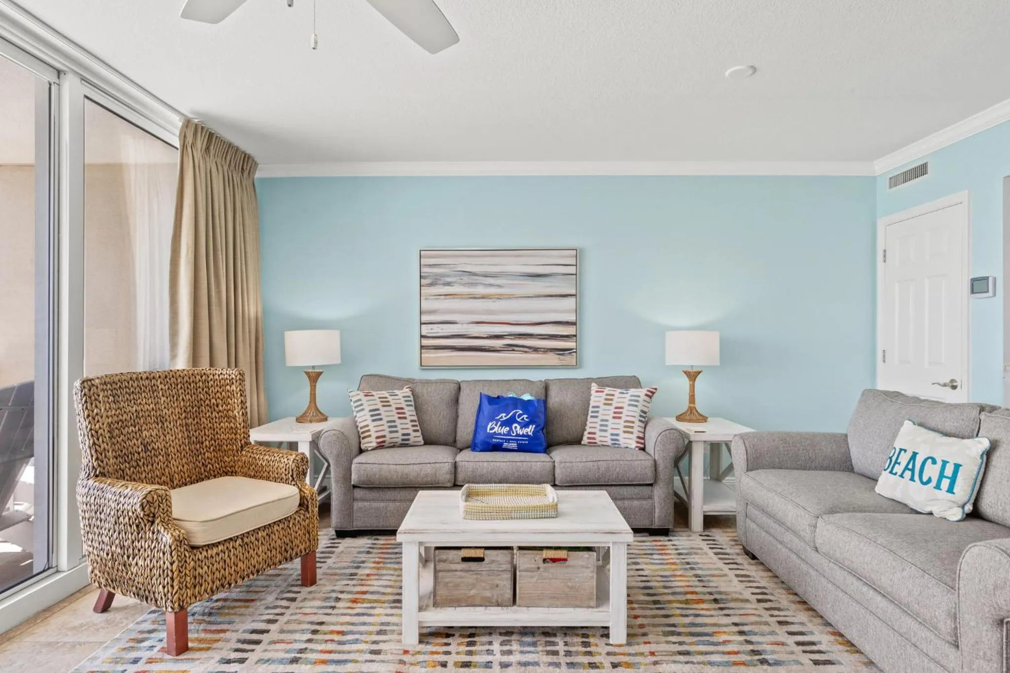 Photo of the whole room in Emerald Beach Resort by Blue Swell