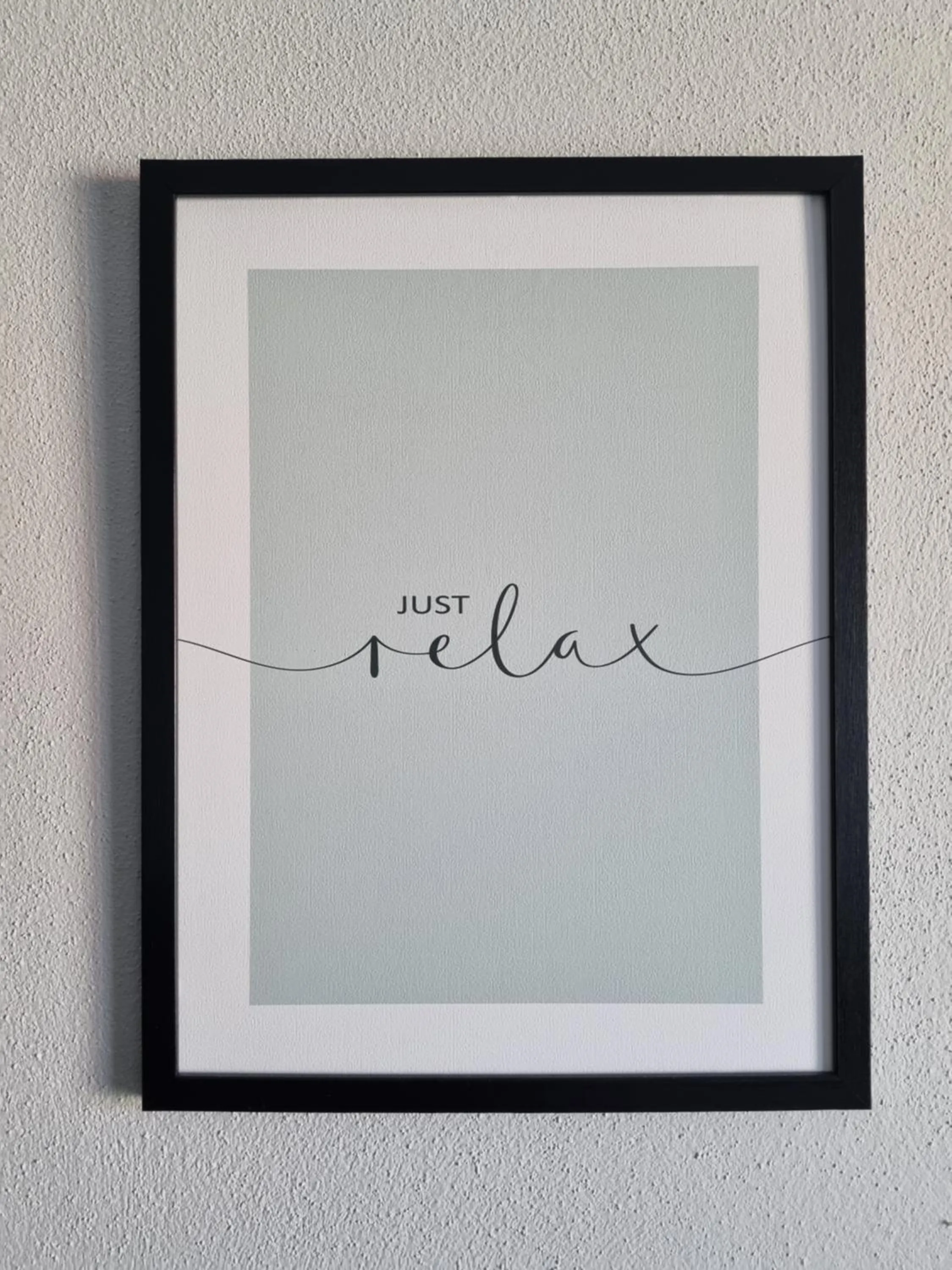 Text overlay in Central business apartment - FREE PARKING