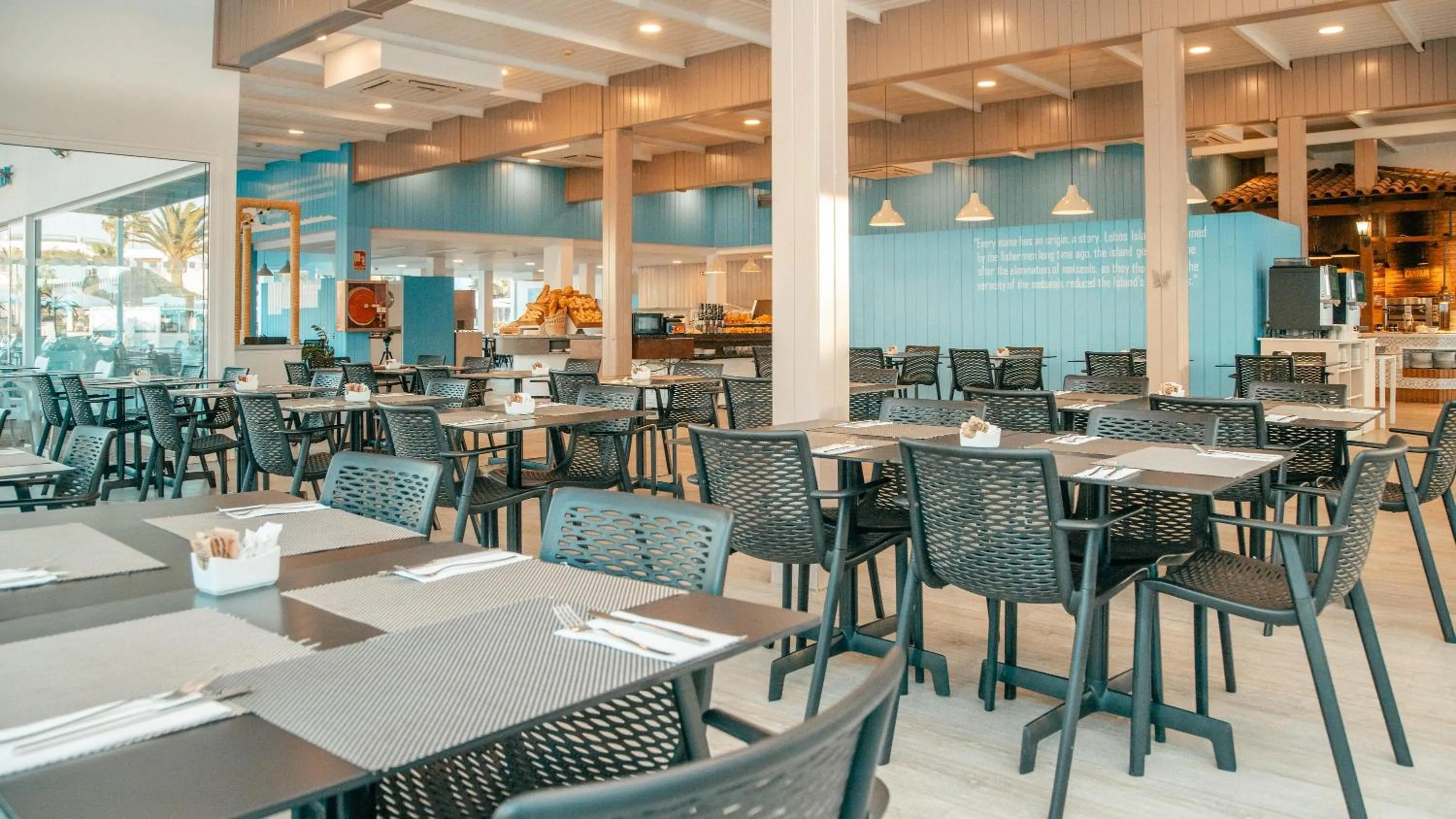 Restaurant/places to eat in Labranda Bahía de Lobos