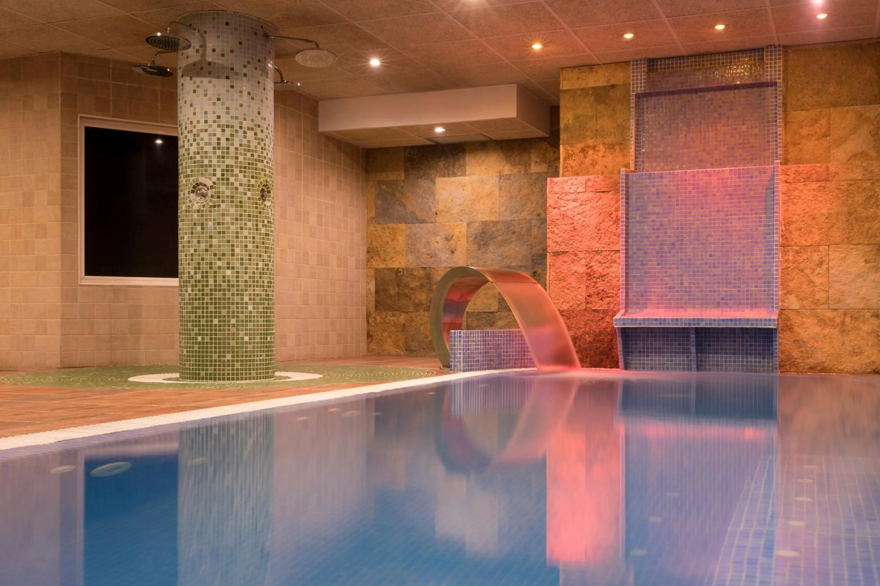 Hot Spring Bath in htop Palm Beach & SPA #htopEnjoy