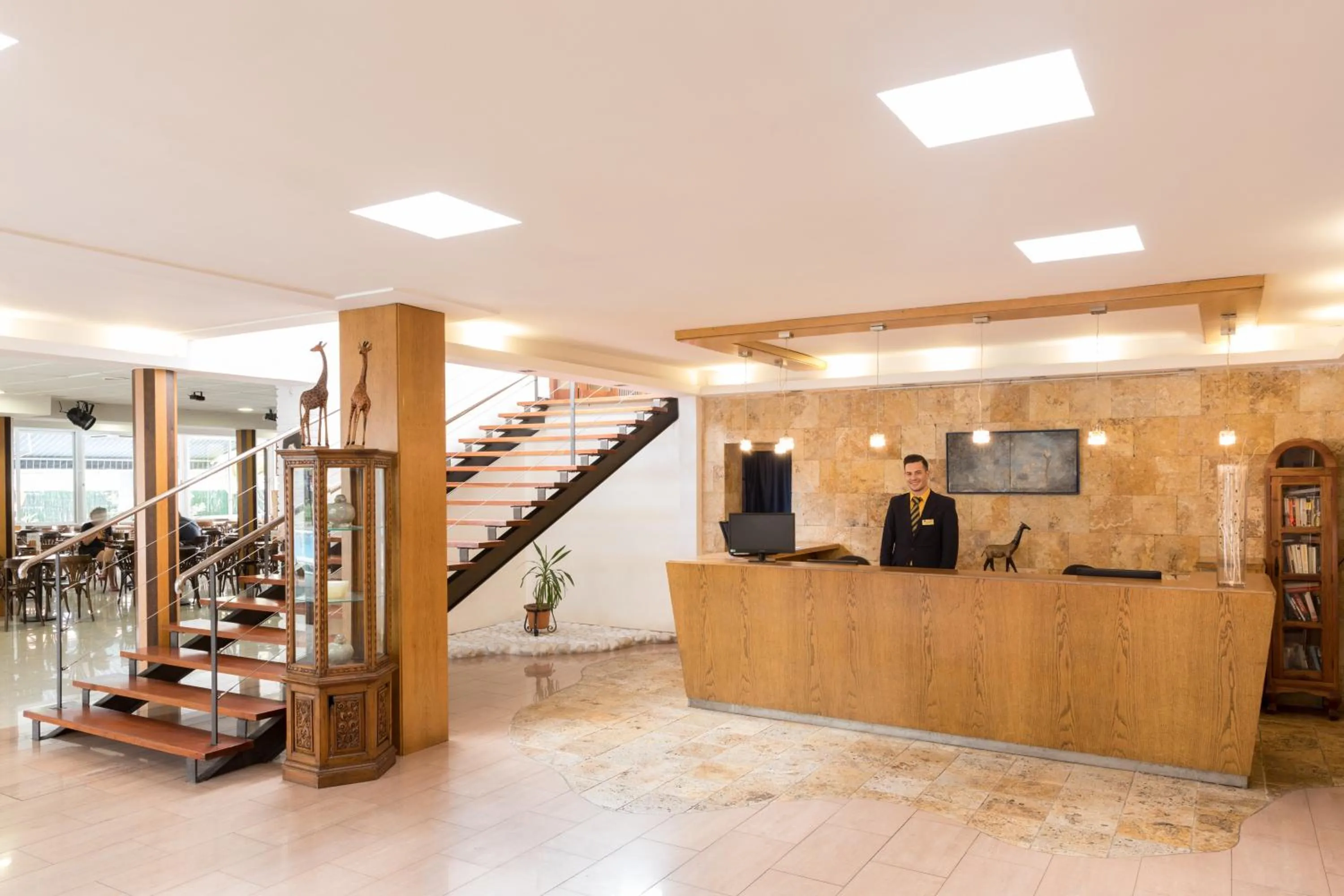 Lobby or reception in htop Palm Beach & SPA #htopEnjoy