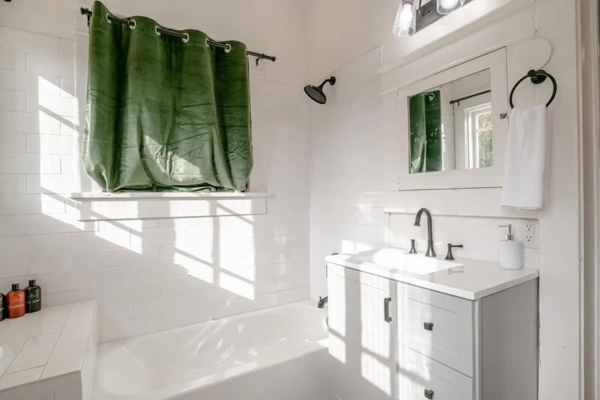 Mins to Cruise Terminal&Downtown- Sunny Splendor