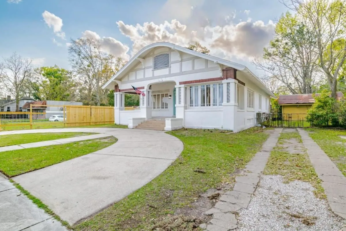 Mins to Cruise Terminal&Downtown- Sunny Splendor