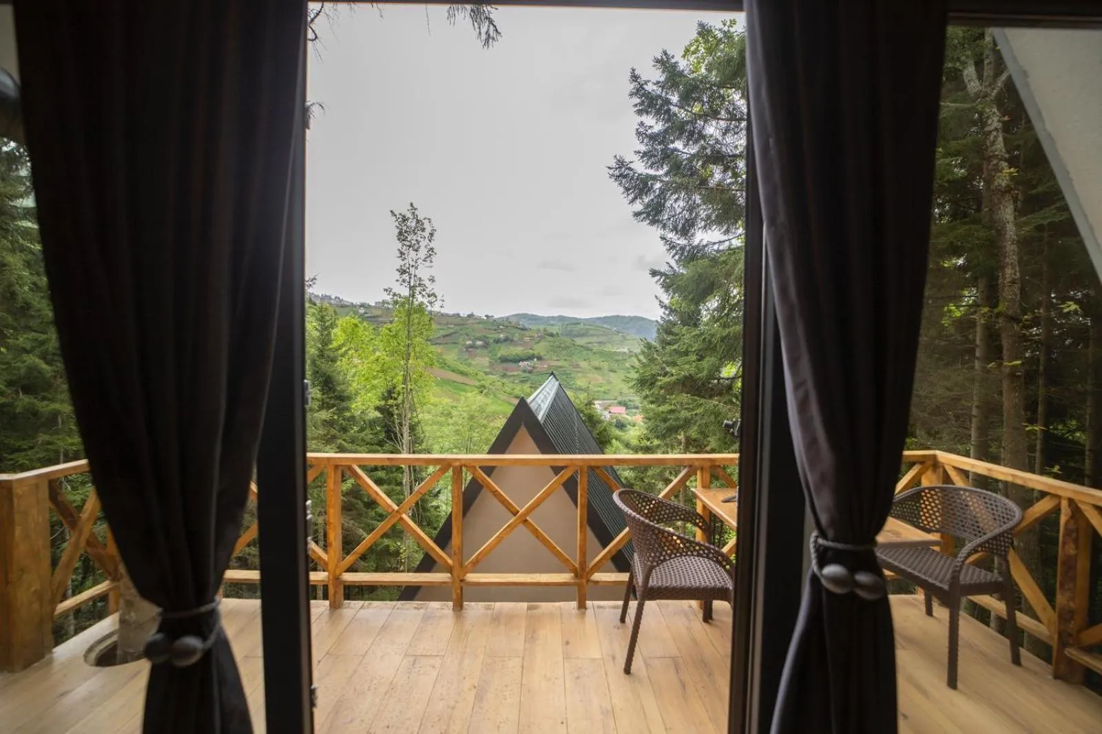 Balcony/Terrace in Montana Suite Bungalows
