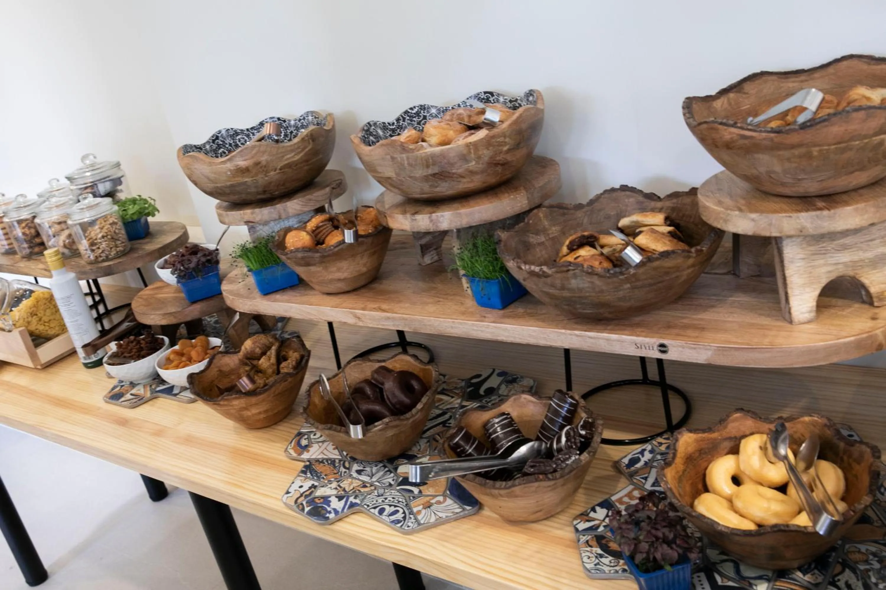 Buffet breakfast in Hotel Coral Boutique by gaiarooms