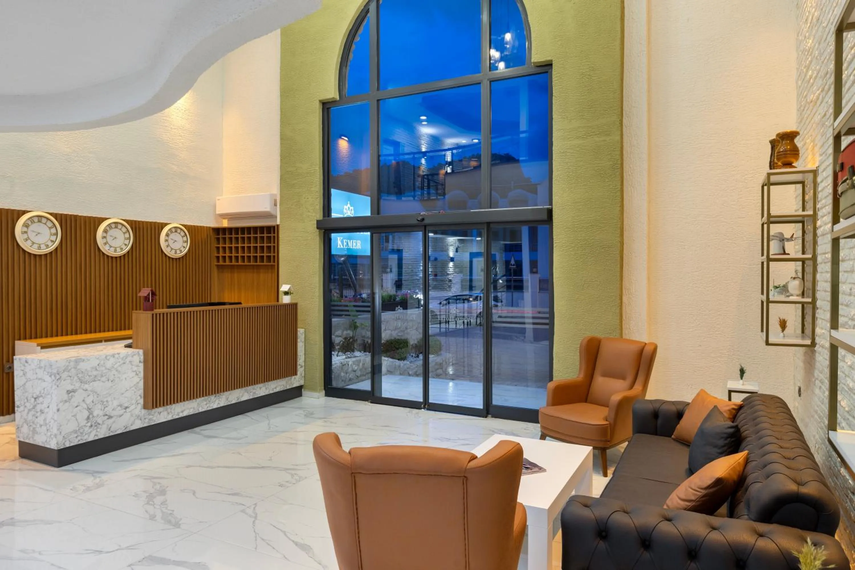 Lobby or reception in Royal Dream's Hotel