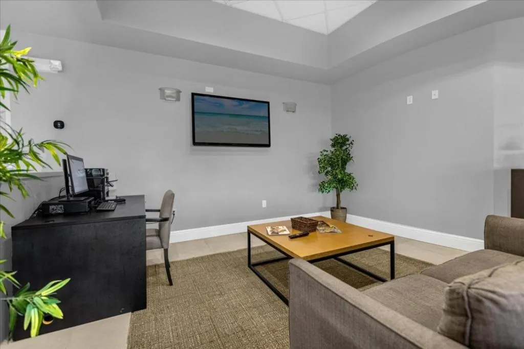 Property building in 3 Bedroom 25 Bathroom Encantada Resort 3014 Wo