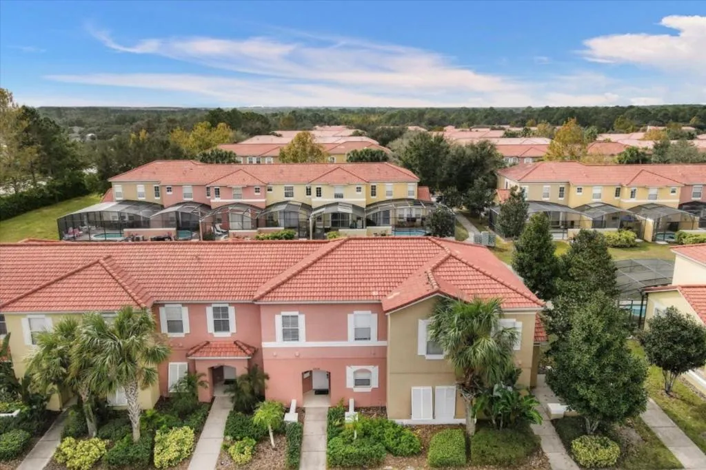 Property building in 3 Bedroom 25 Bathroom Encantada Resort 3014 Wo