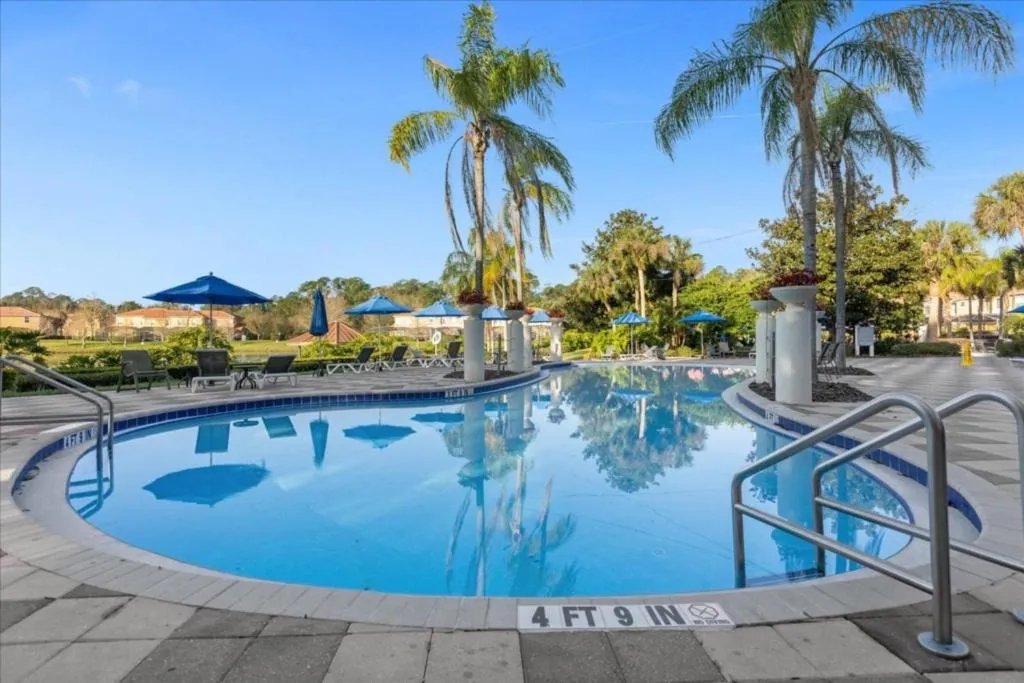 Property building in 3 Bedroom 25 Bathroom Encantada Resort 3014 Wo