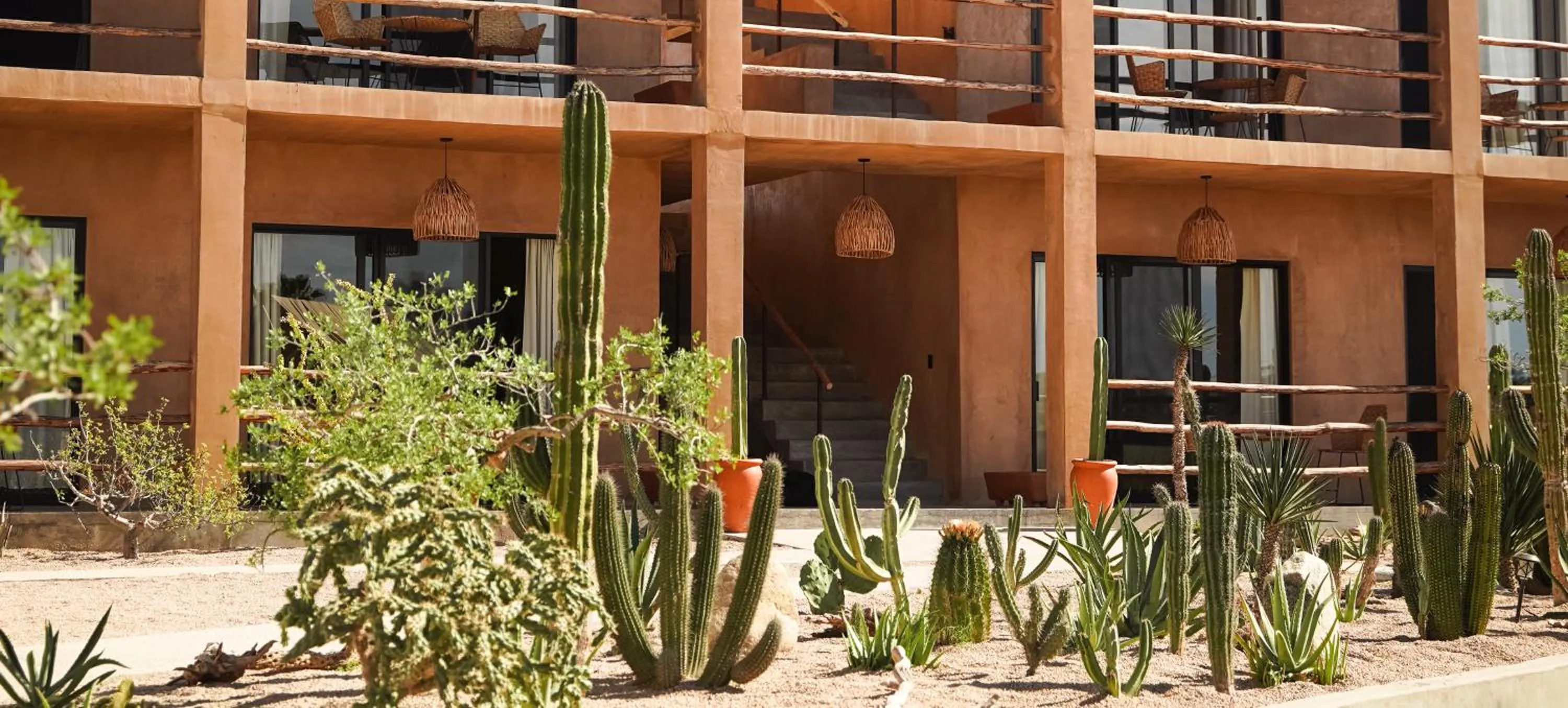 Property building in Baja Temple