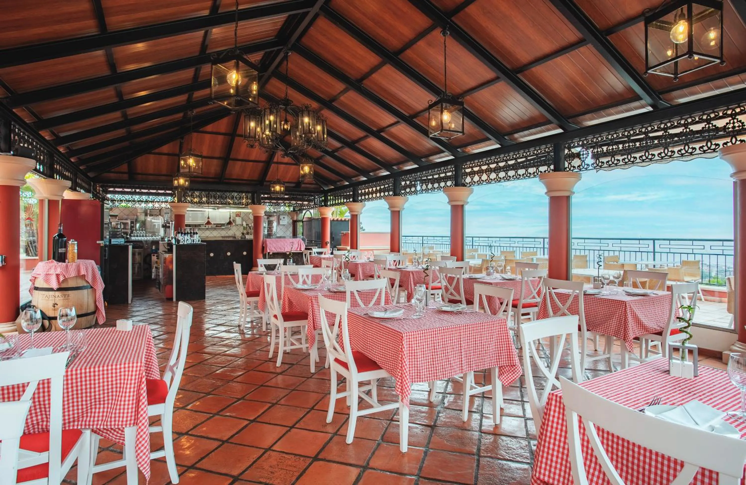 Restaurant/places to eat in Hotel Las Águilas Tenerife, Affiliated by Meliá