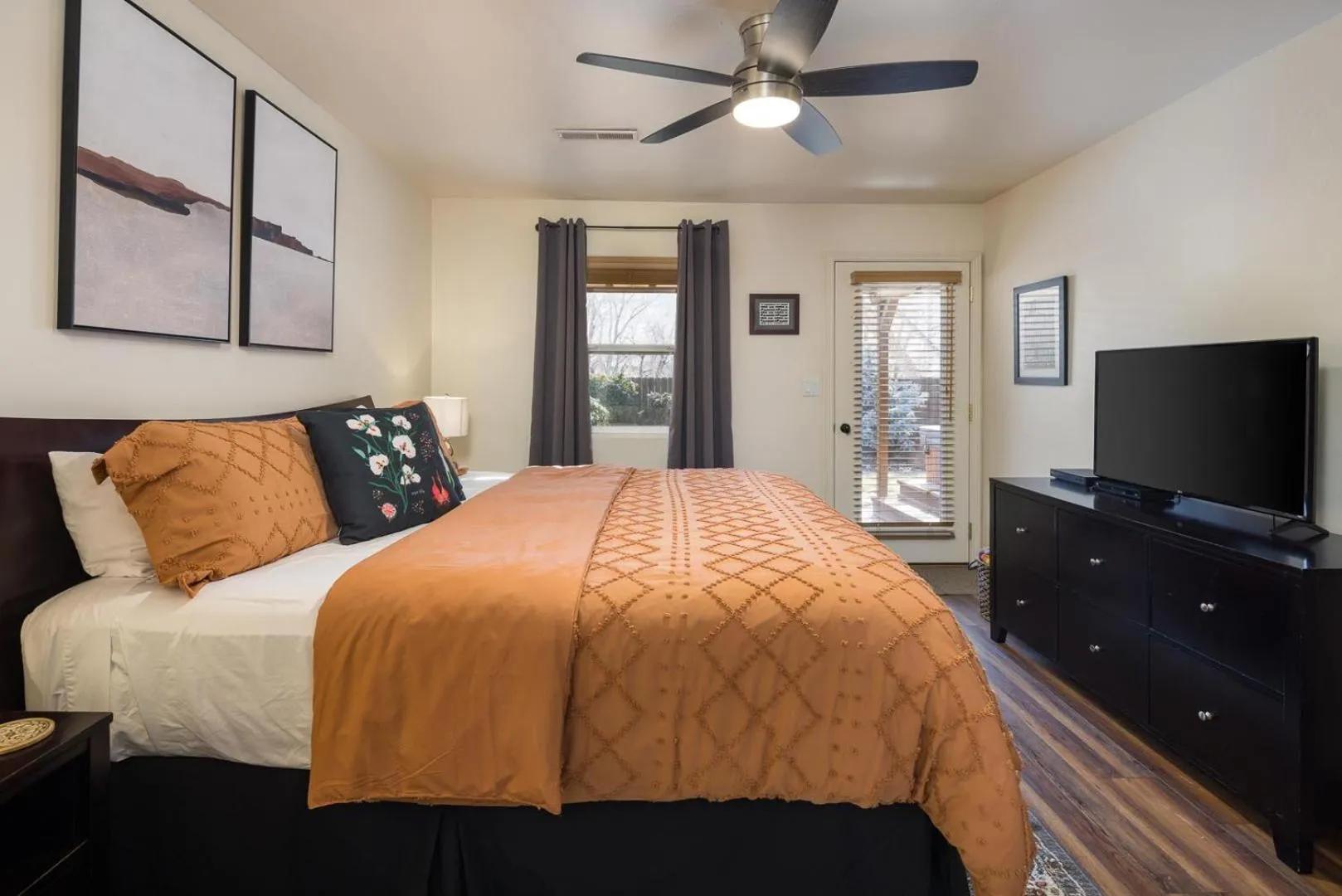 Bed in Cottonwoods 419