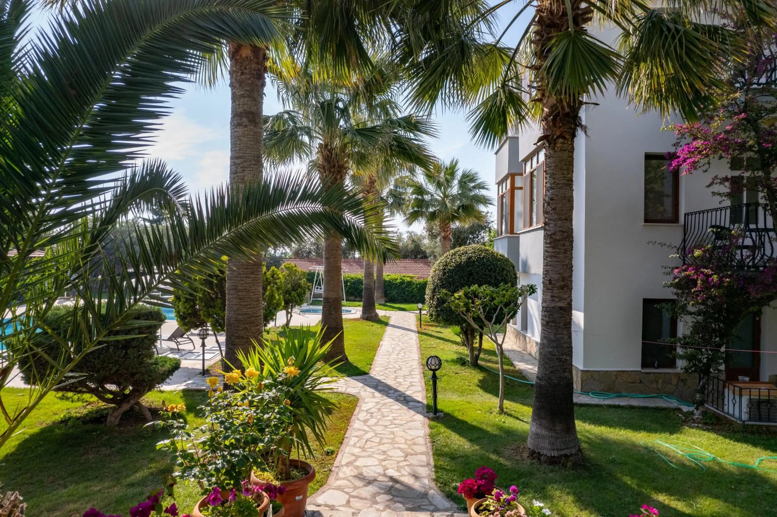 Garden in Carrington Suites