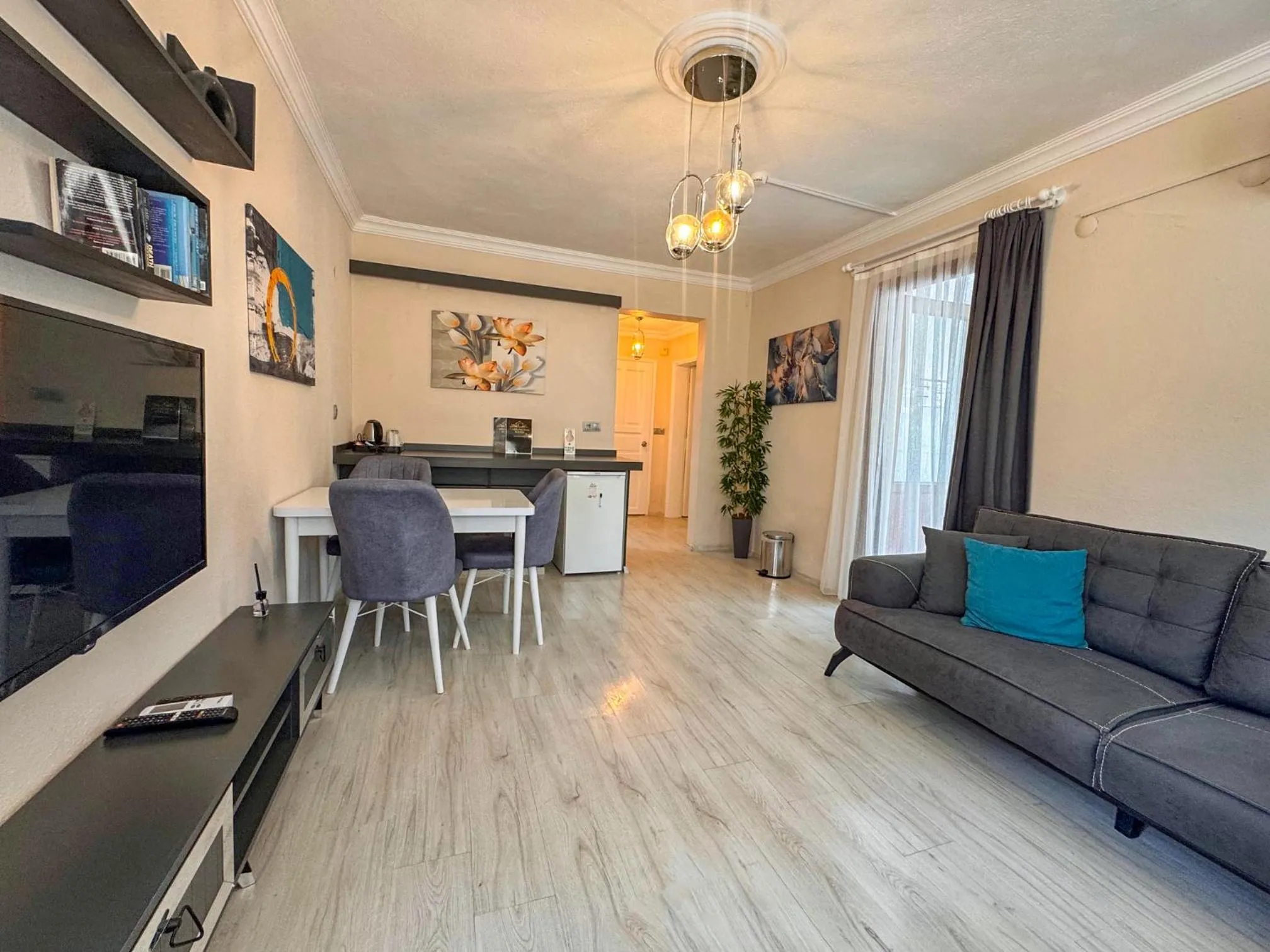 TV and multimedia in Carrington Suites