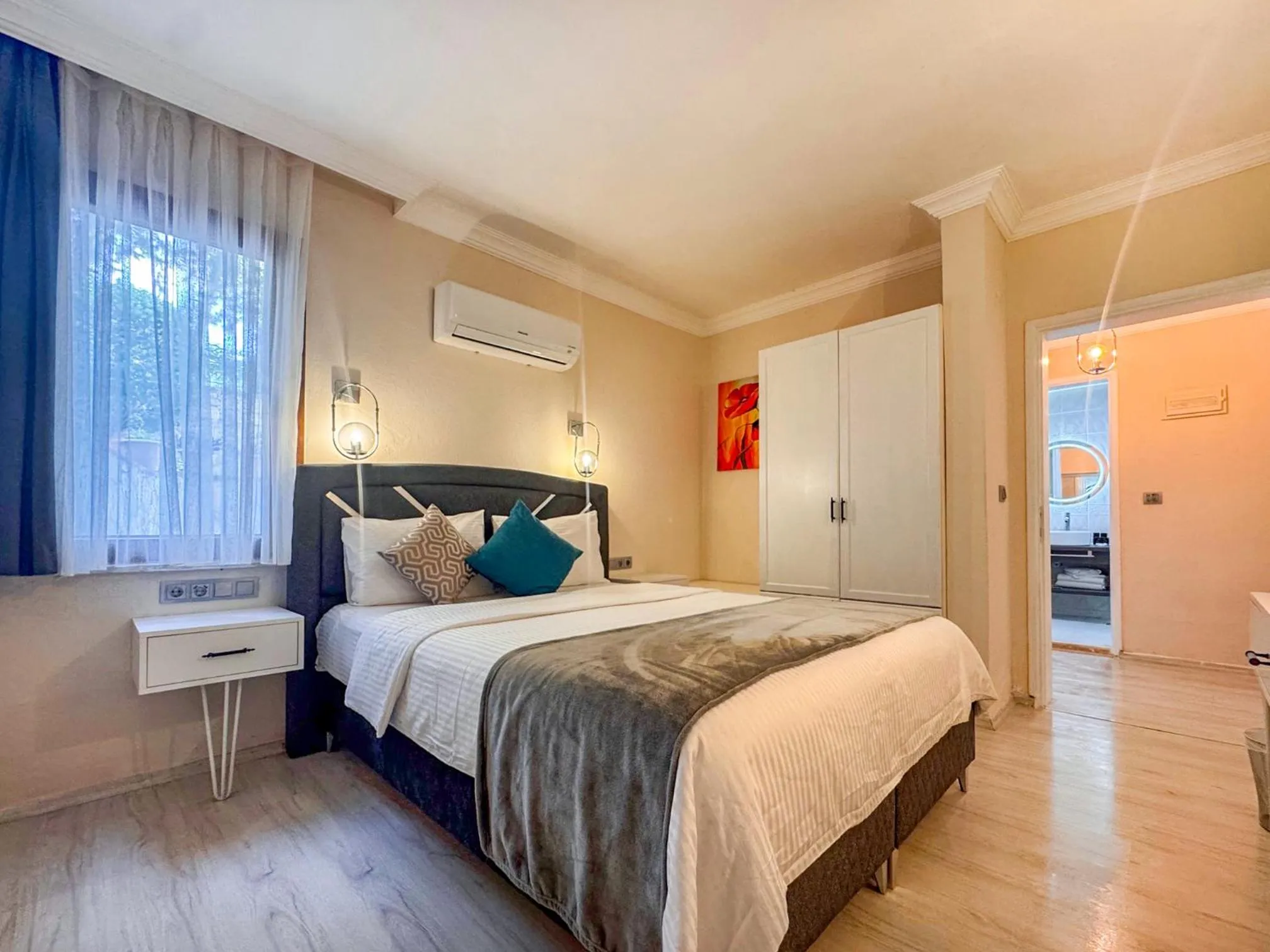 Bed in Carrington Suites