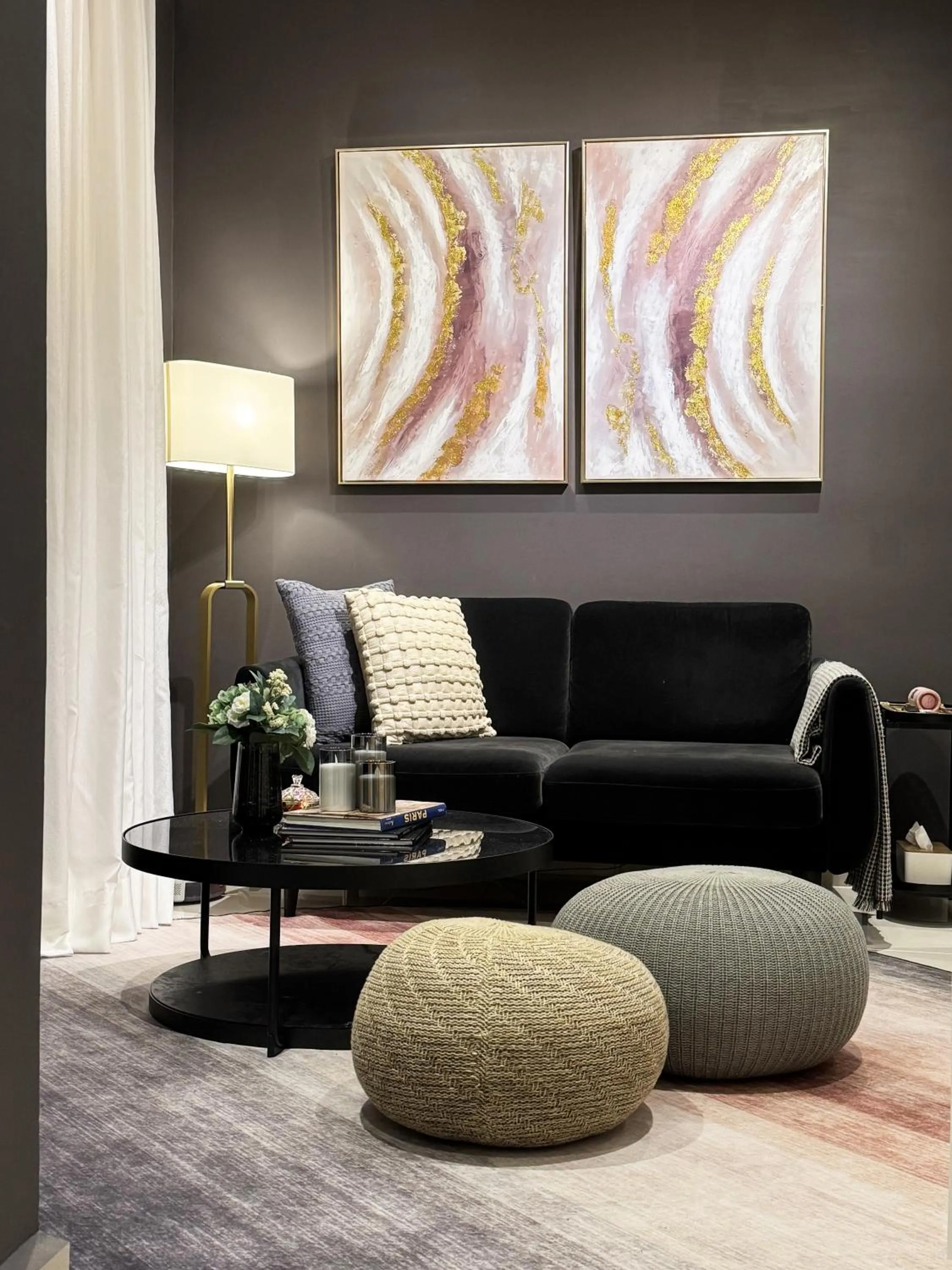 Living room in Seaview Bliss Studio By Tropical Elegance