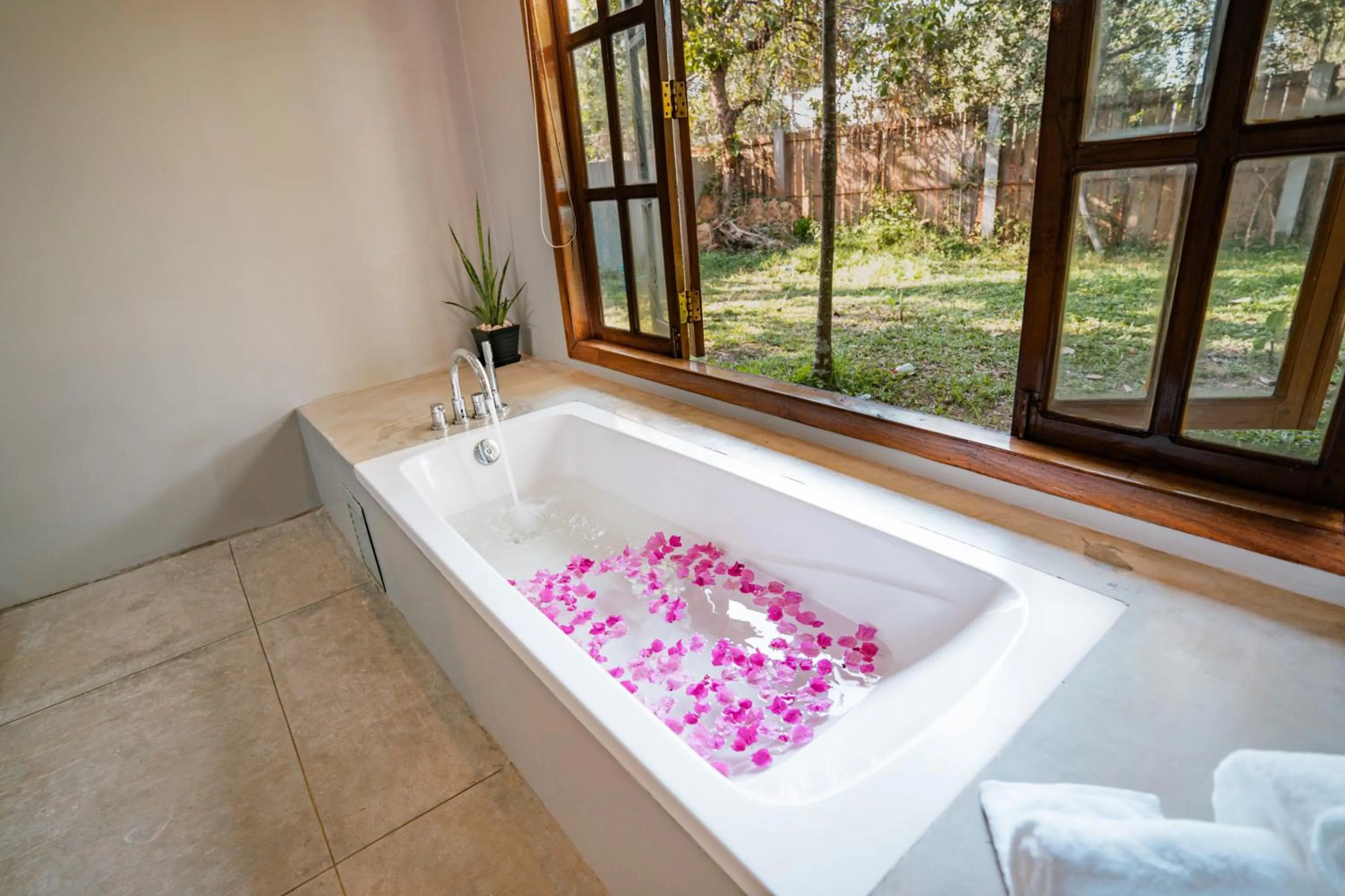 Bathroom in Amazing Smile Angkor Resort