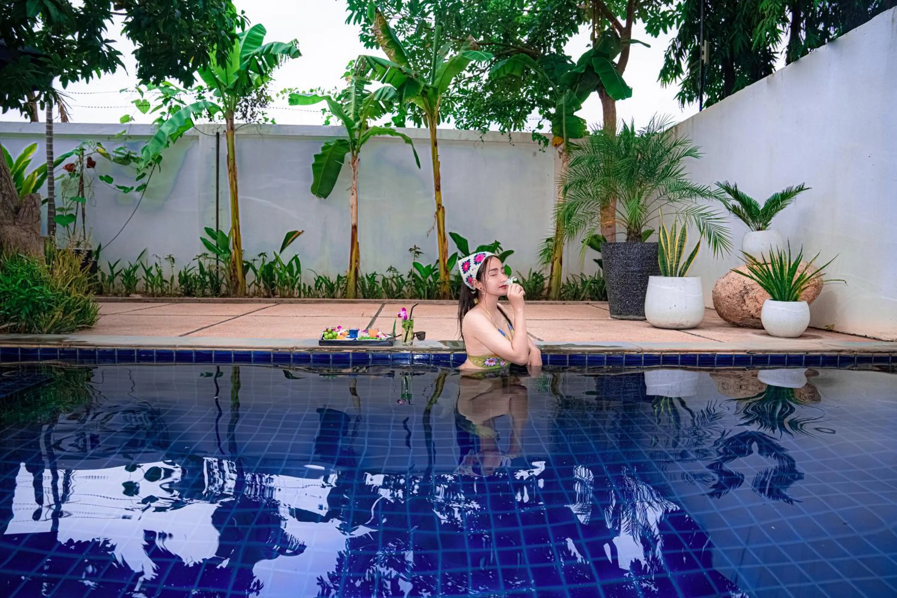 Swimming pool in Amazing Smile Angkor Resort